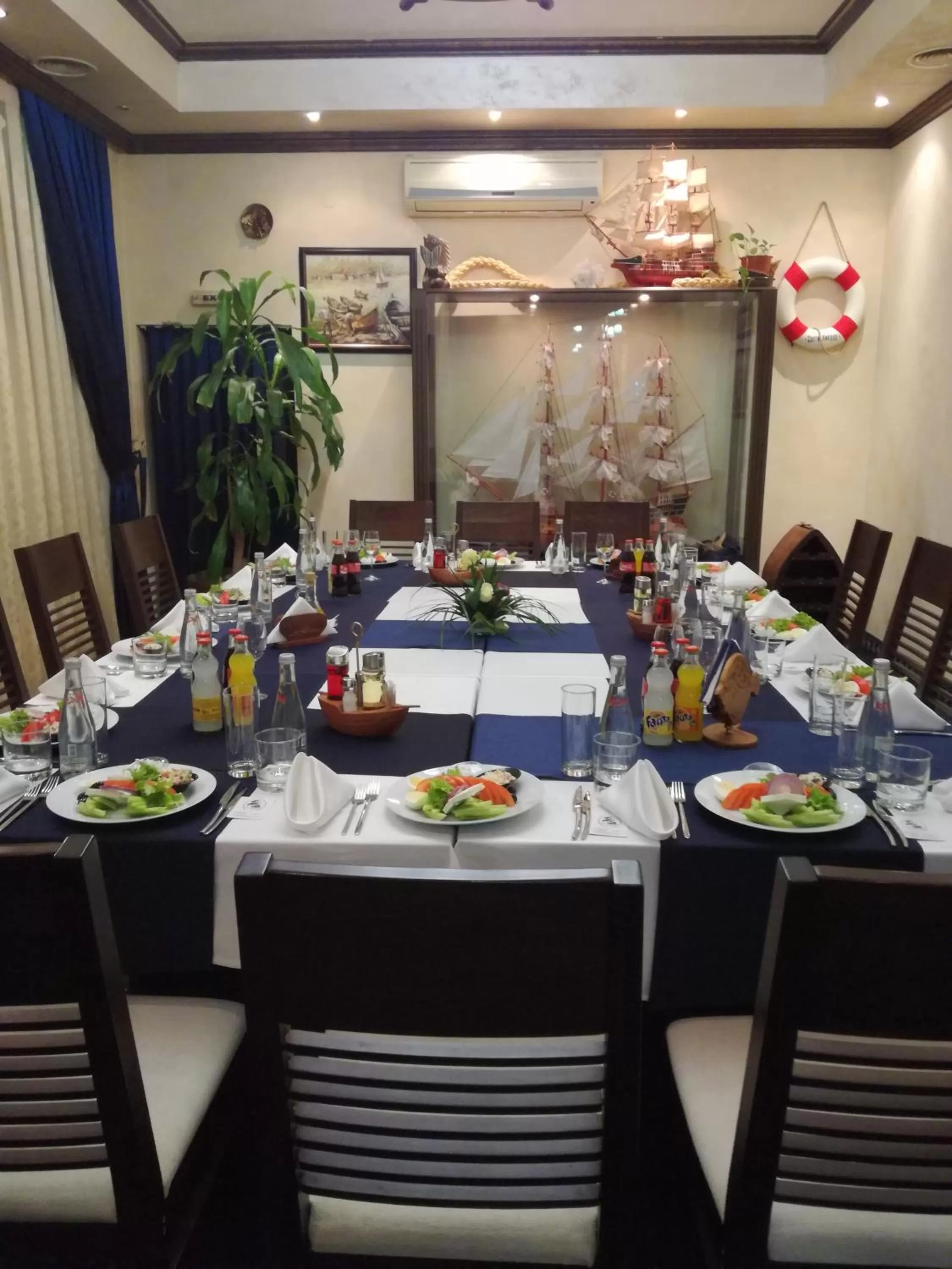 Restaurant/Places to Eat in Hotel Sveti Nikola