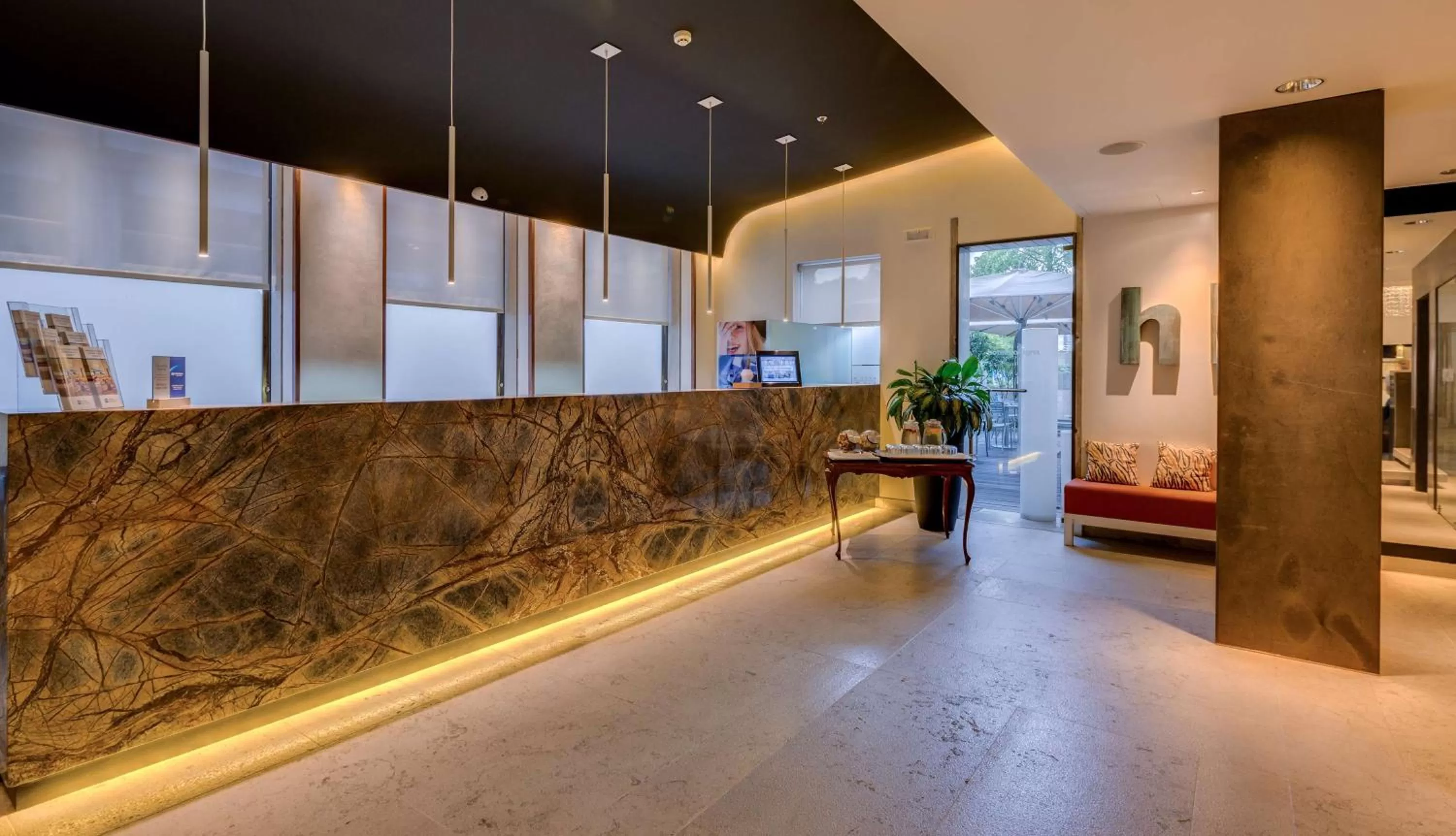 Lobby or reception in Best Western Plus Hotel Bologna