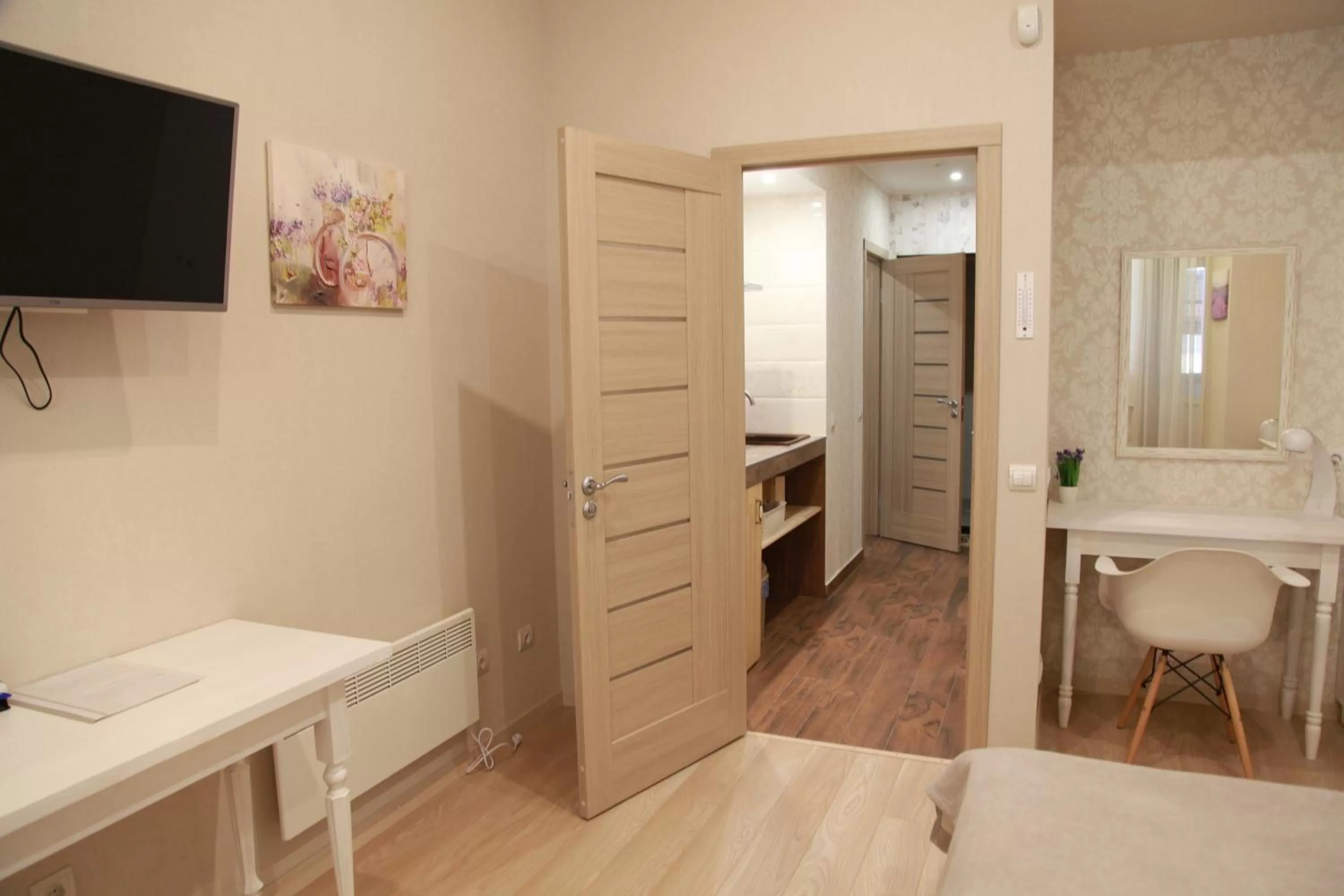 WINE & ROSE BOUTIQUE HOTEL