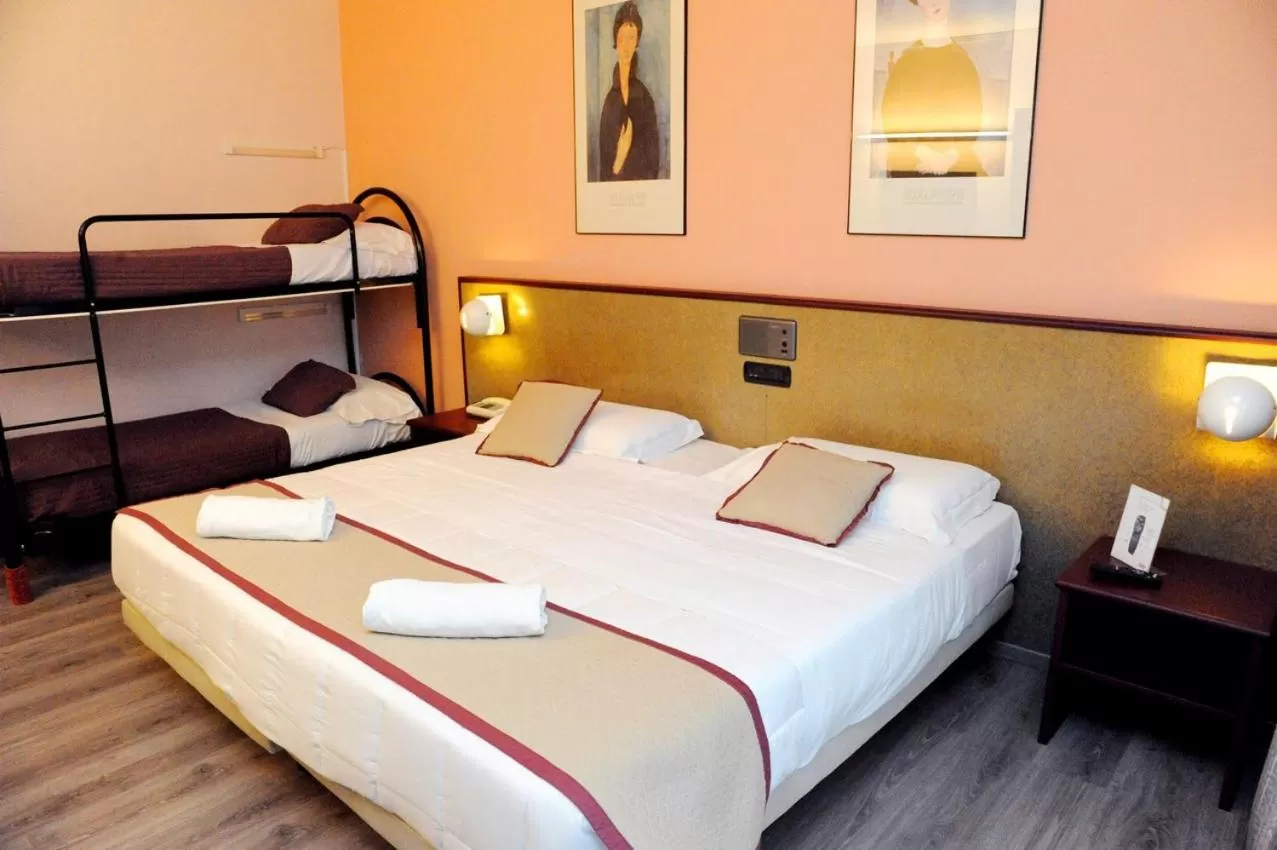 Other, Bed in Gotha Hotel Turin Airport