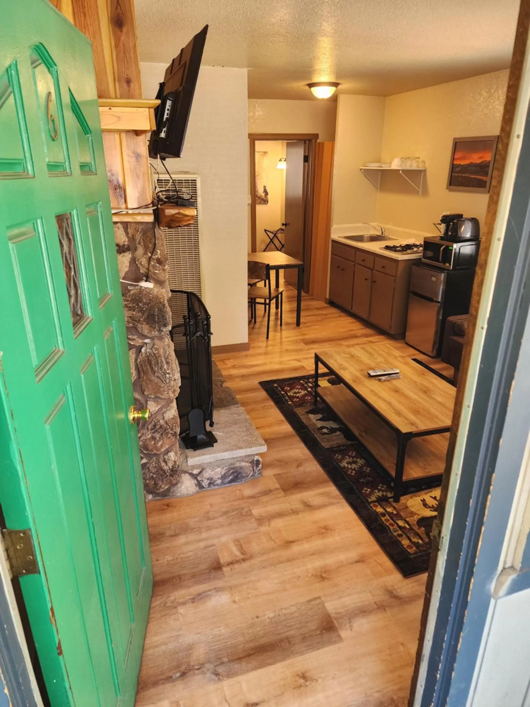 pet friendly in Black Forest Lodge