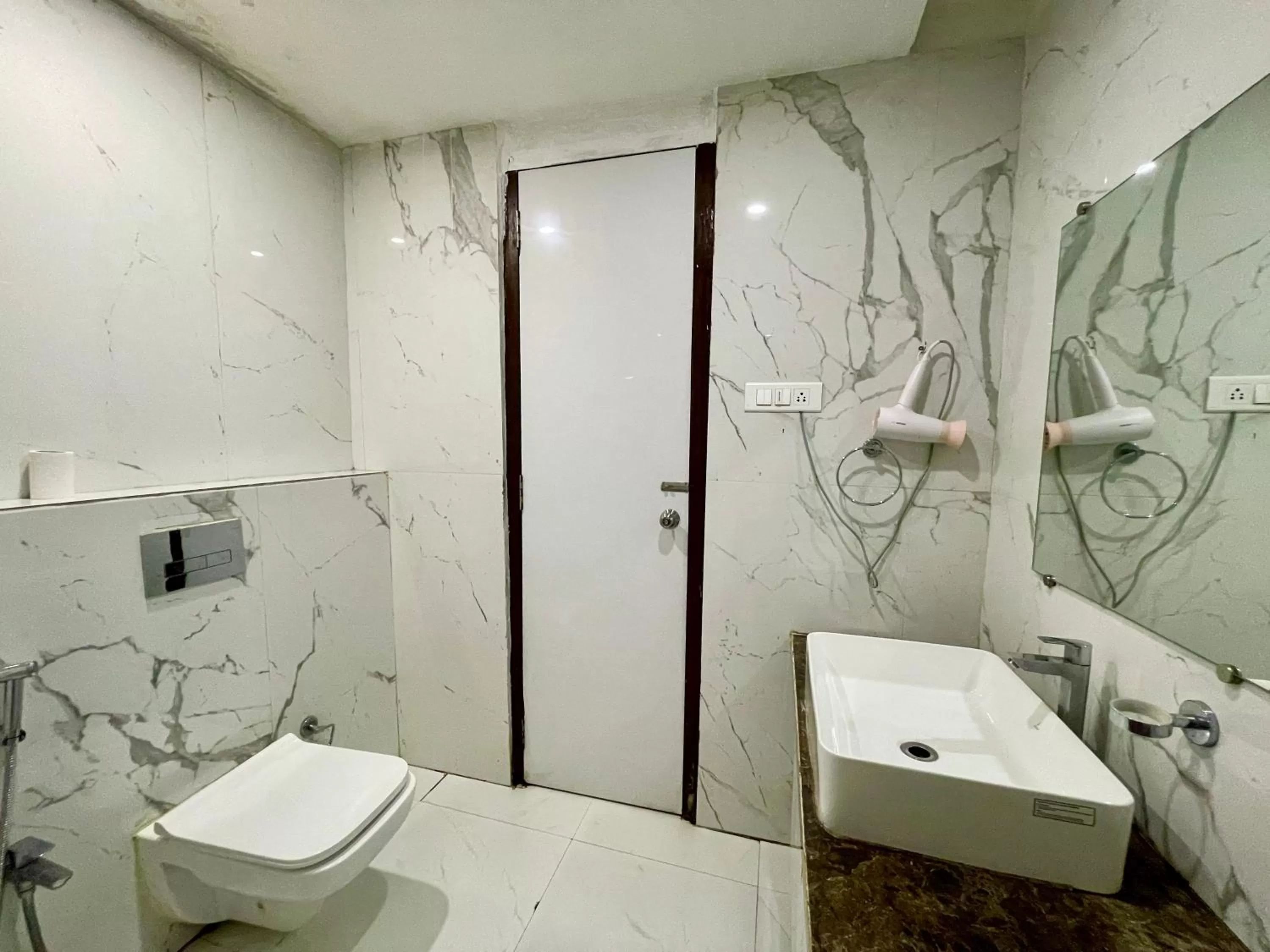 Bathroom in Hotel TBS sea view ! Puri