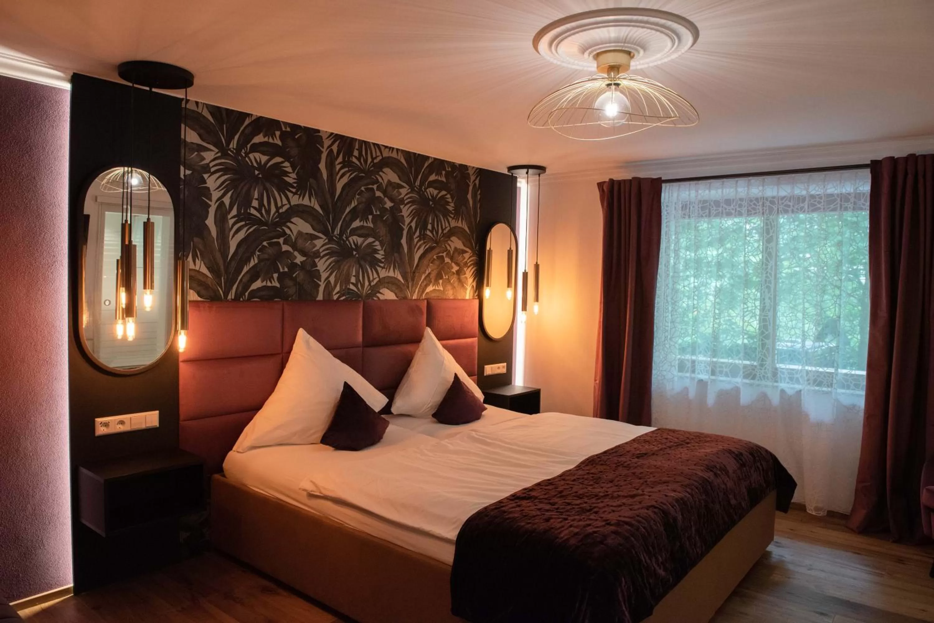 Photo of the whole room, Bed in Boutique - Hotel Zum Schloss