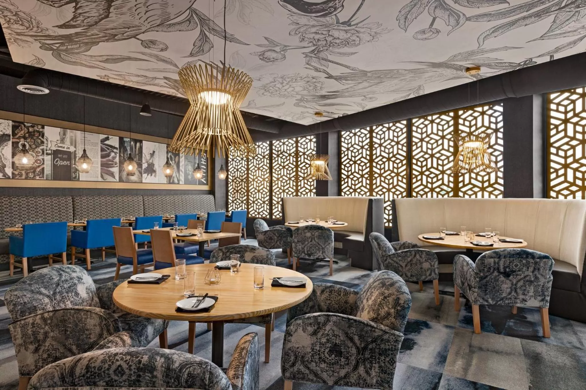 Restaurant/places to eat in Holiday Inn Philadelphia Arpt-Stadium Area by IHG