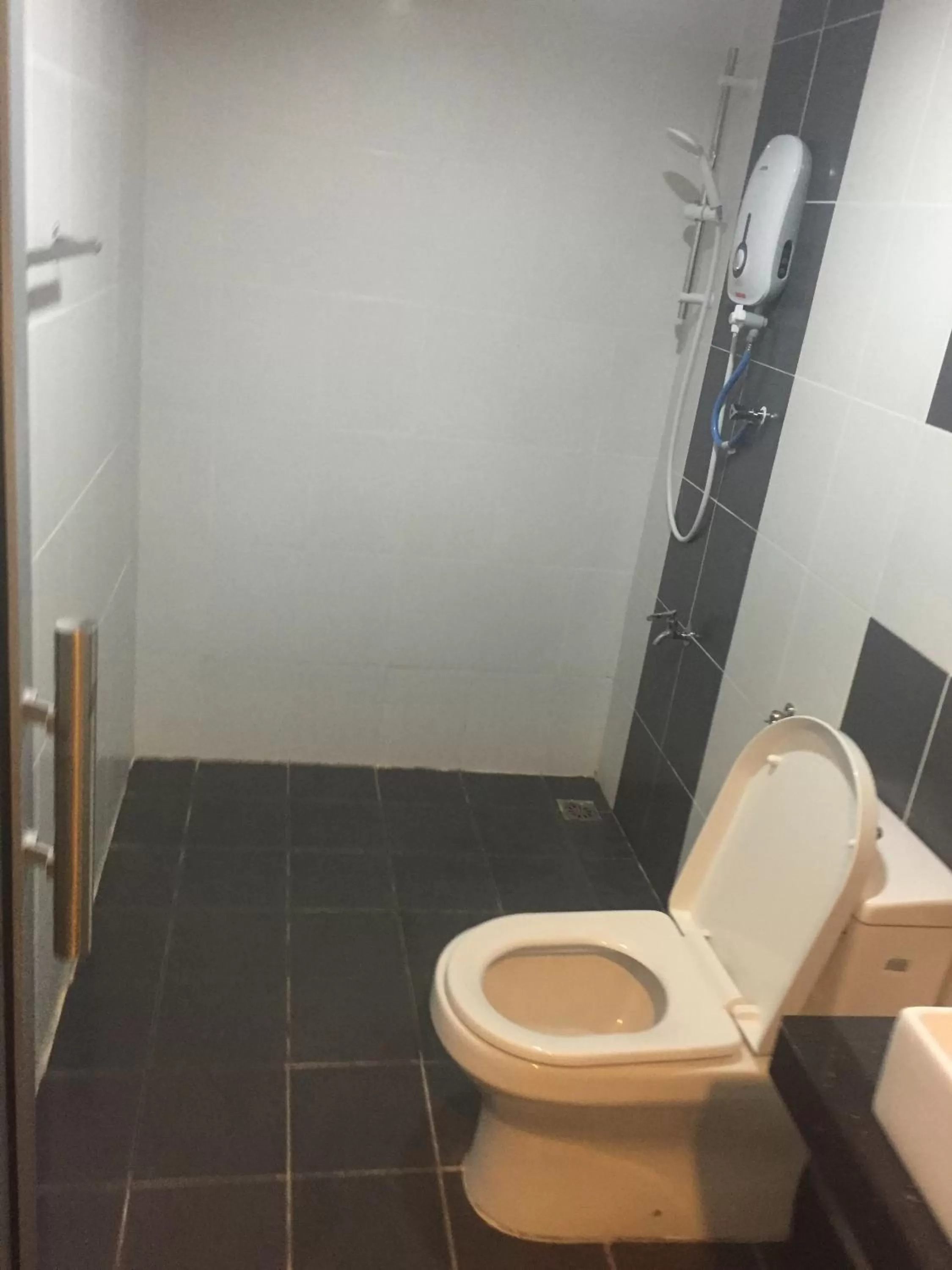 Bathroom in Sayy Haa Inn