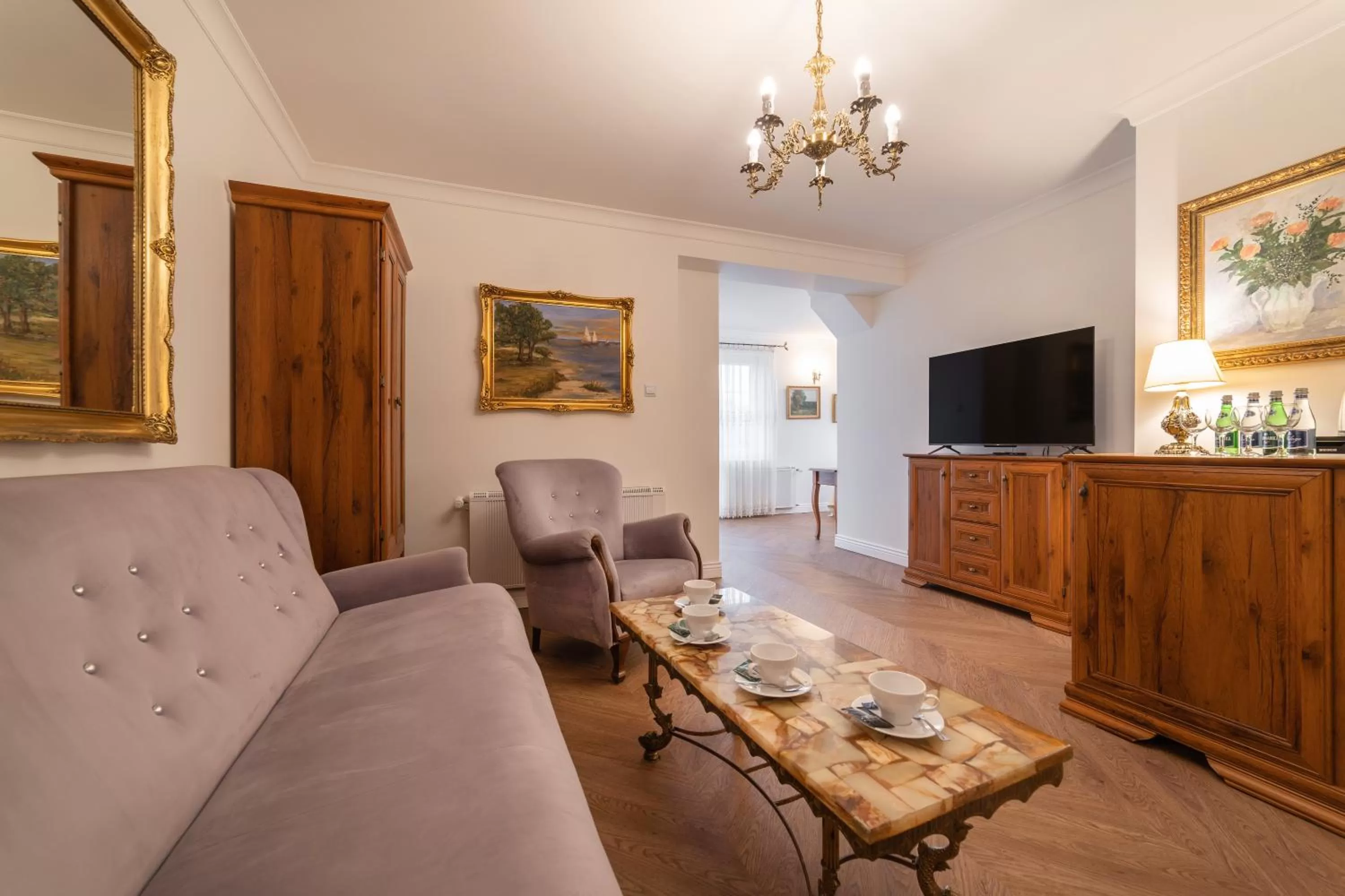 TV and multimedia, Seating Area in Pensjonat & Restauracja Admirał