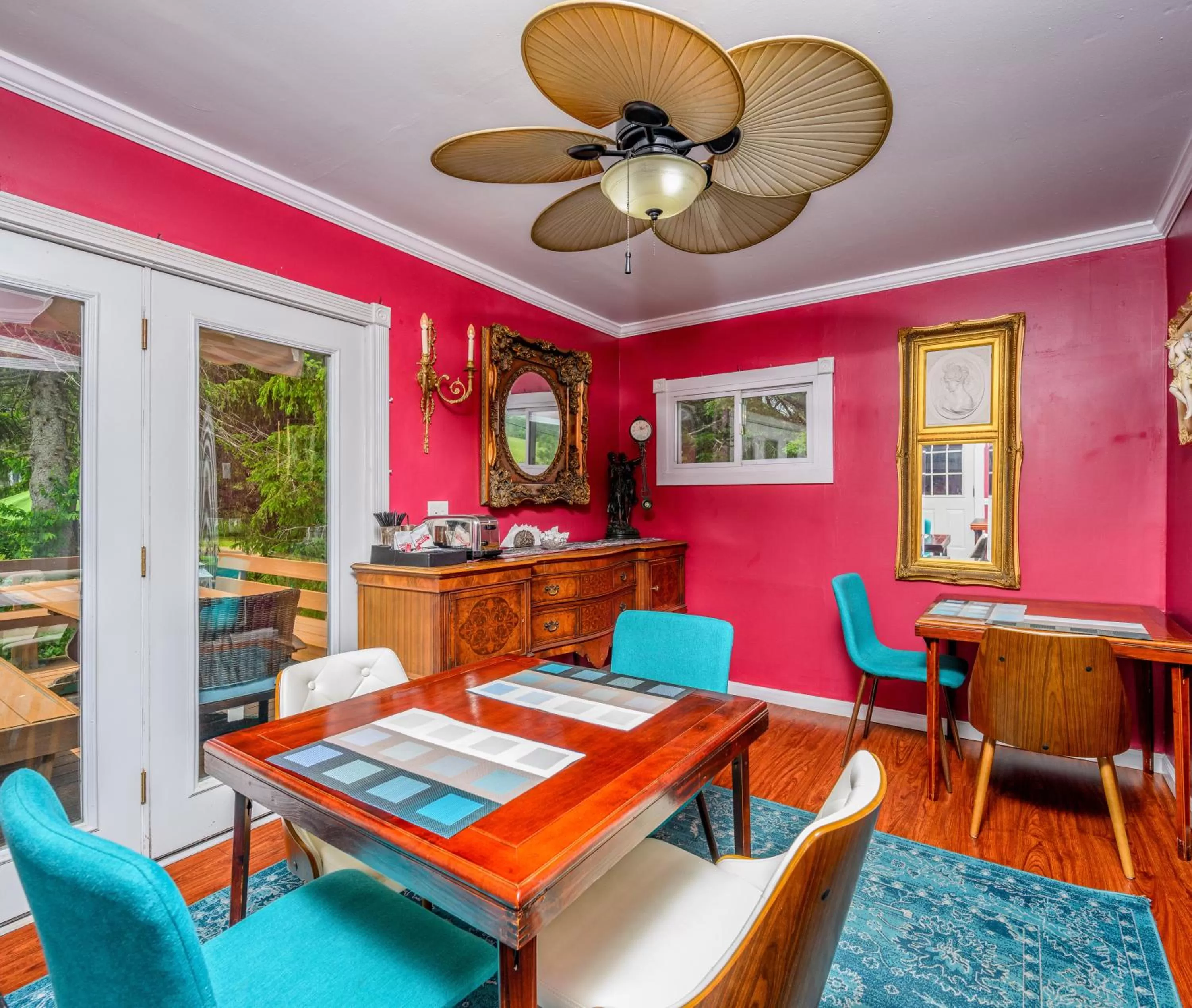 Mountain Treasure Bed and Breakfast