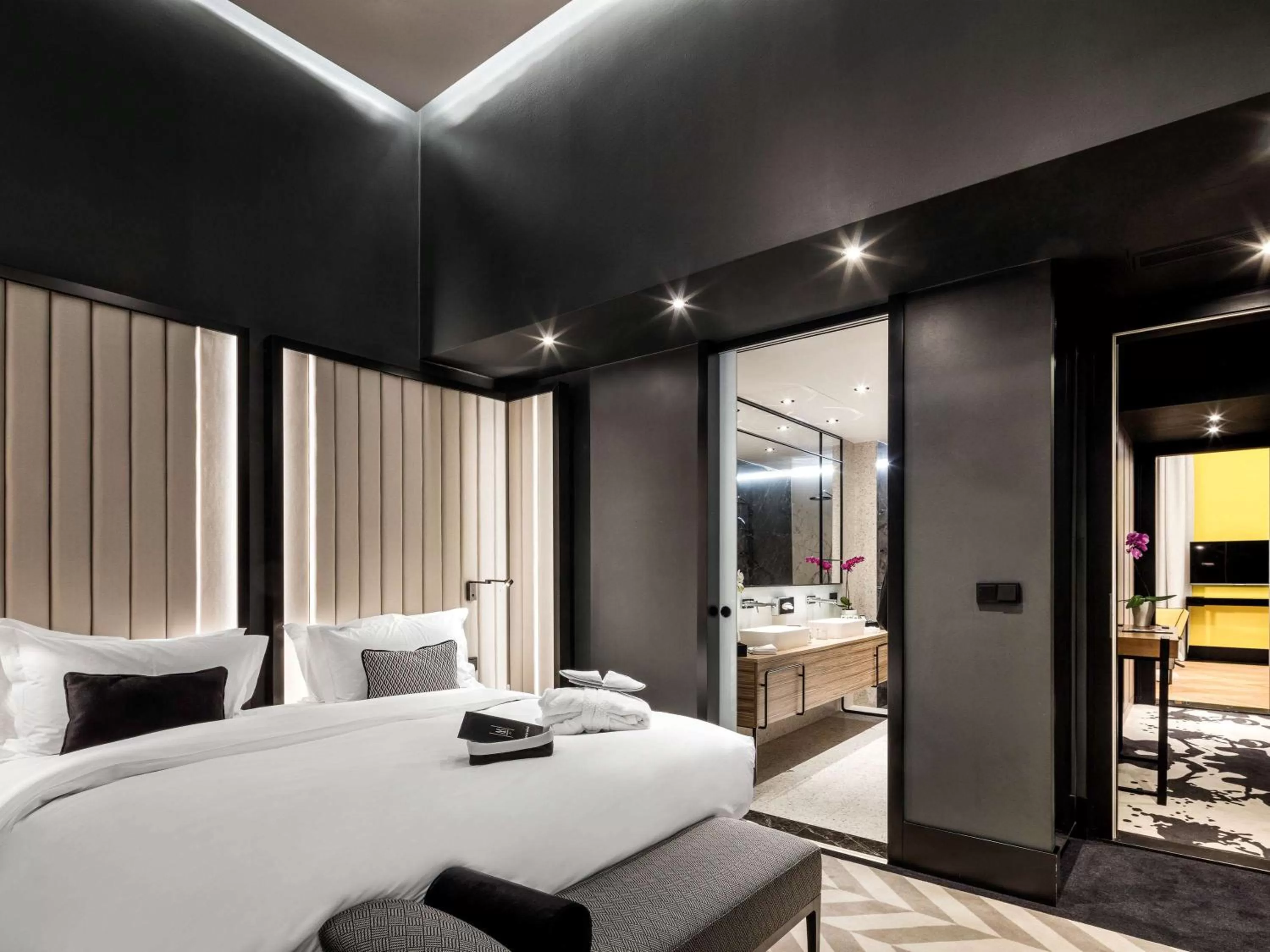 Photo of the whole room, Bed in Century Old Town Prague - MGallery Collection