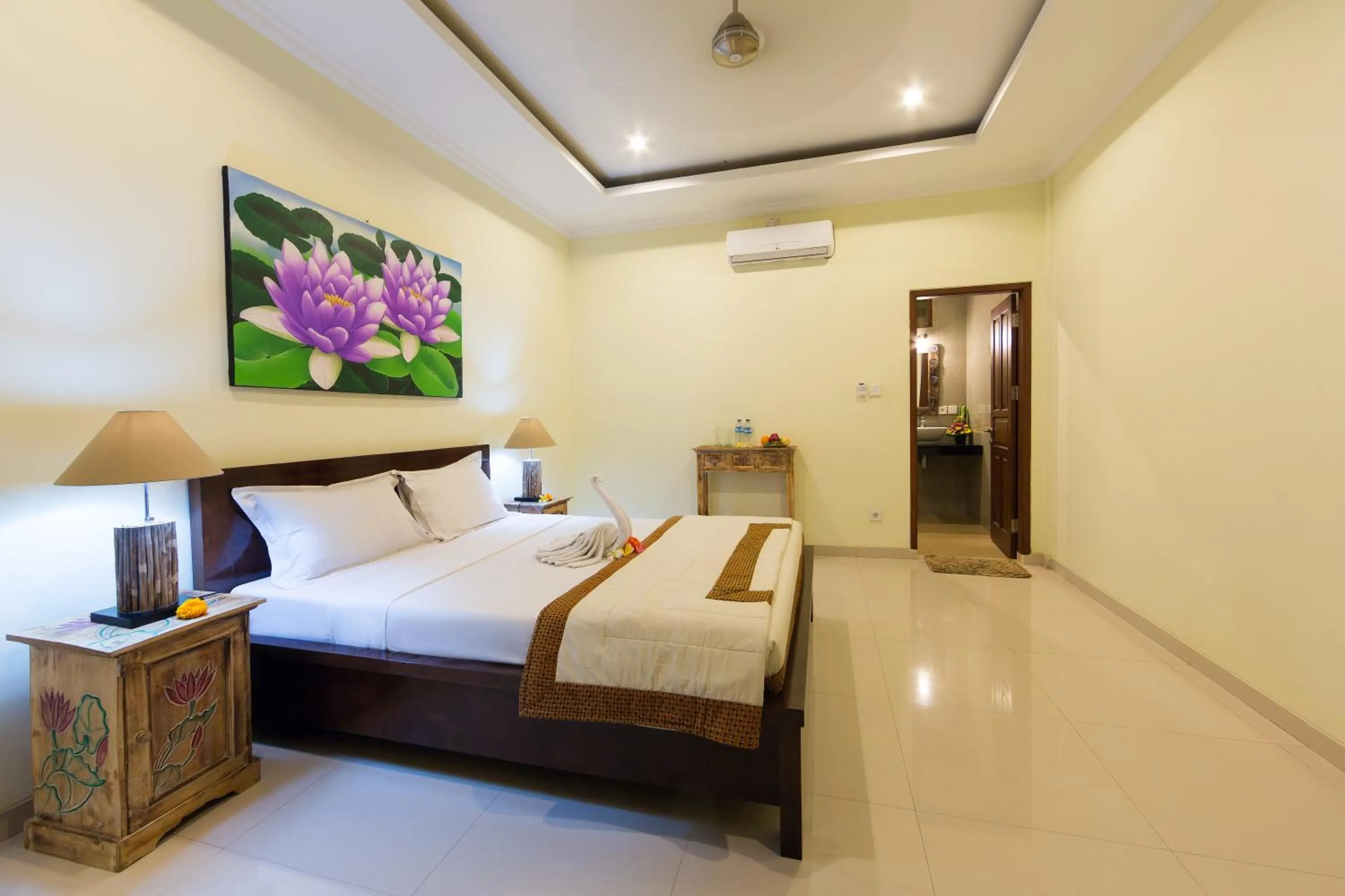 Bed in Padma Ubud Retreat