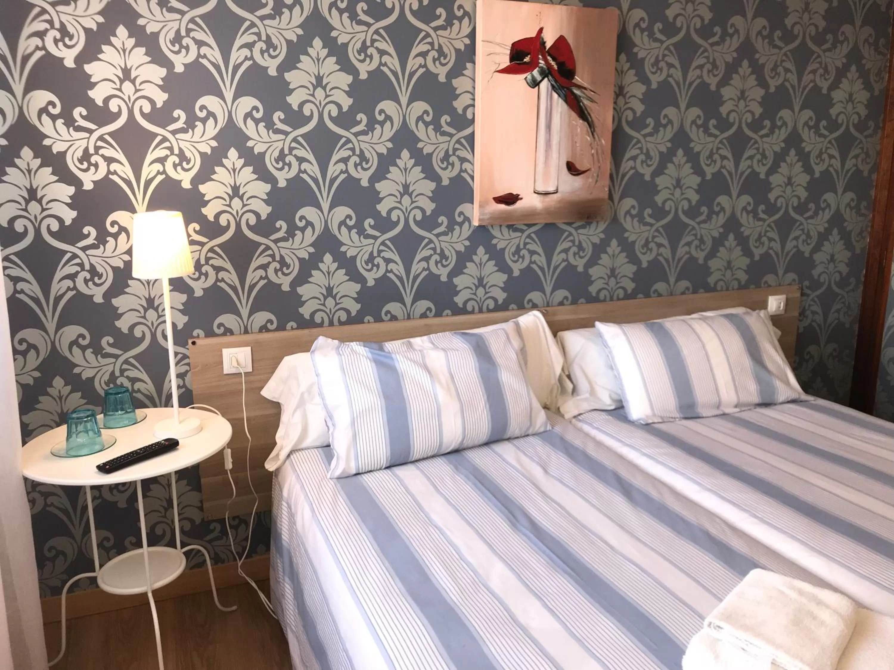 Bed in Alojamientos Iruña