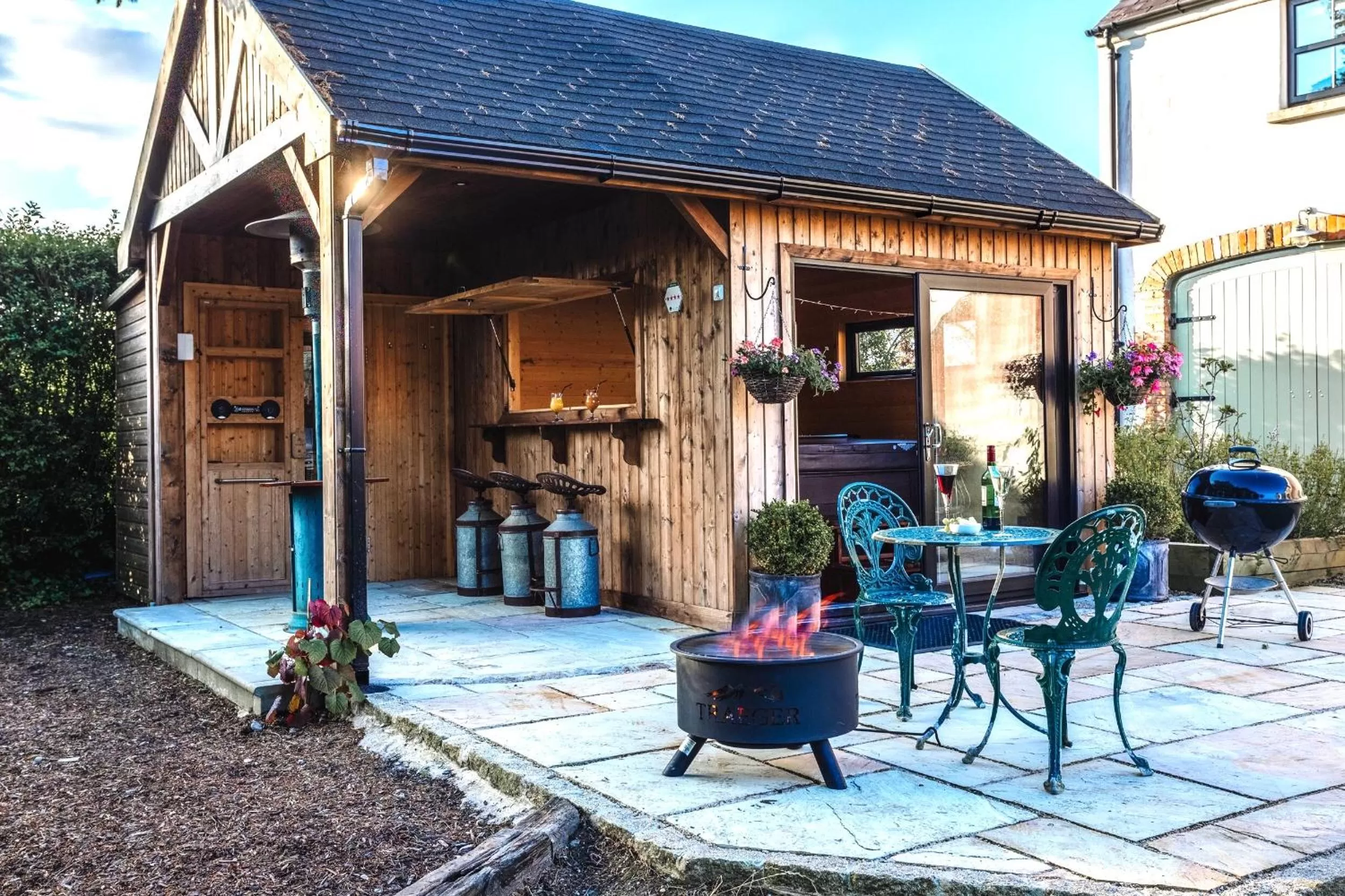 Three-Bedroom Apartment in Lisnacurran