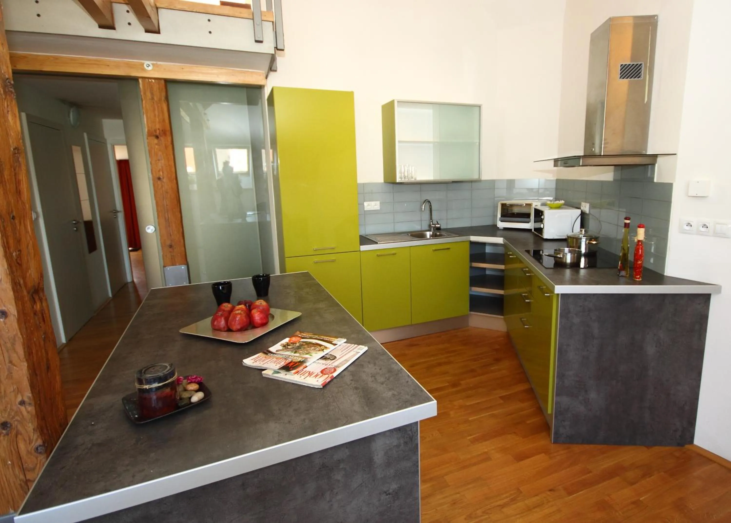 Kitchen or kitchenette in River View Residence