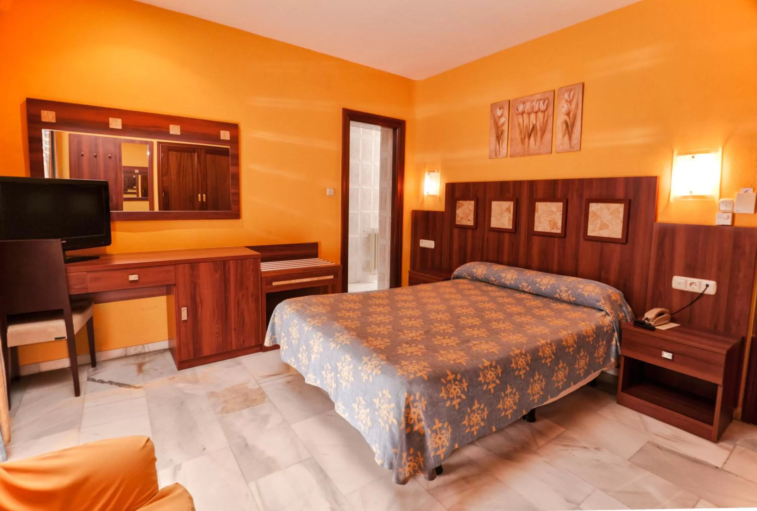 Bed in Hotel Nuevo Palas