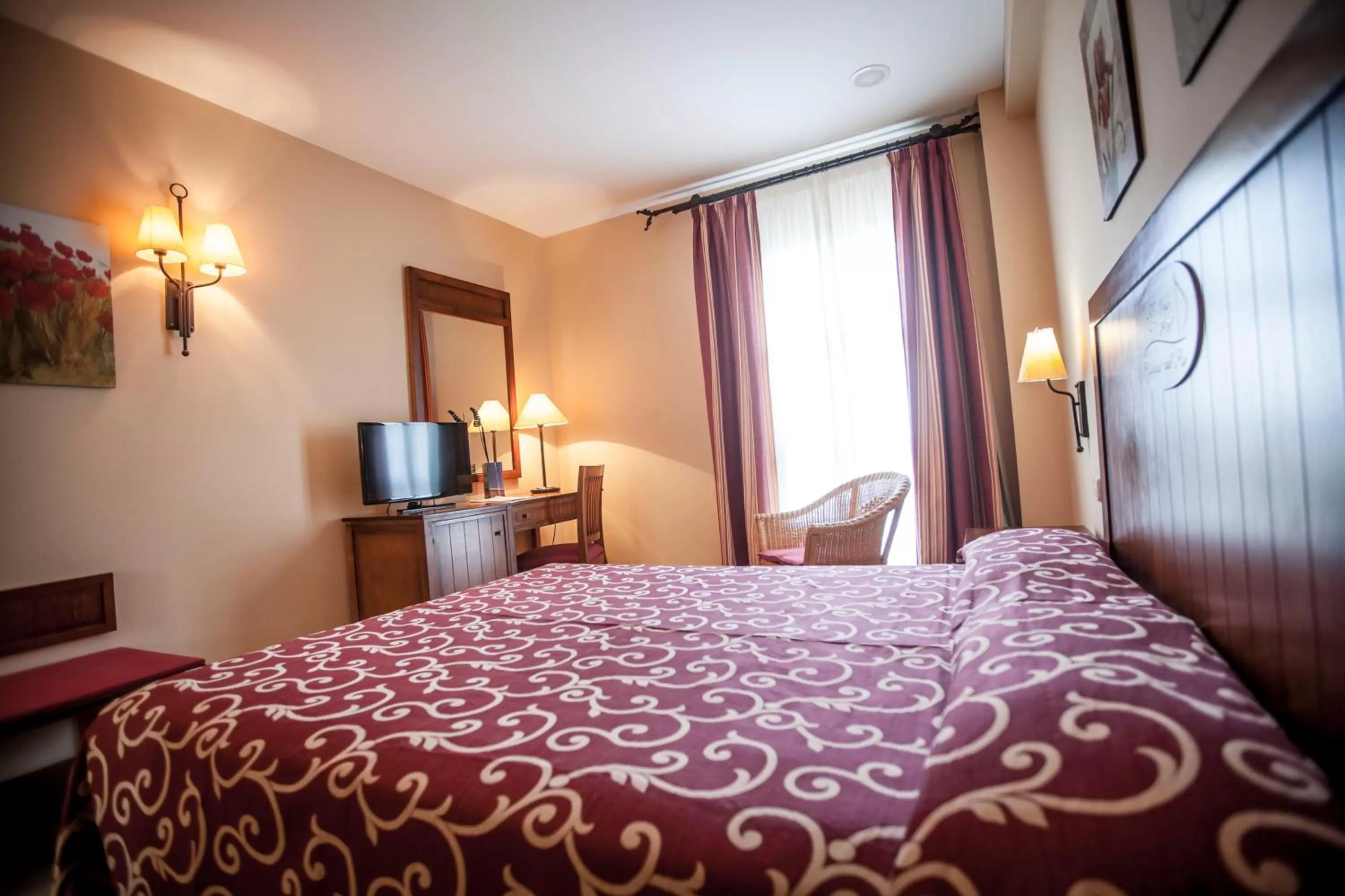 Photo of the whole room, Bed in Gran Hotel Ciudad Del Sur