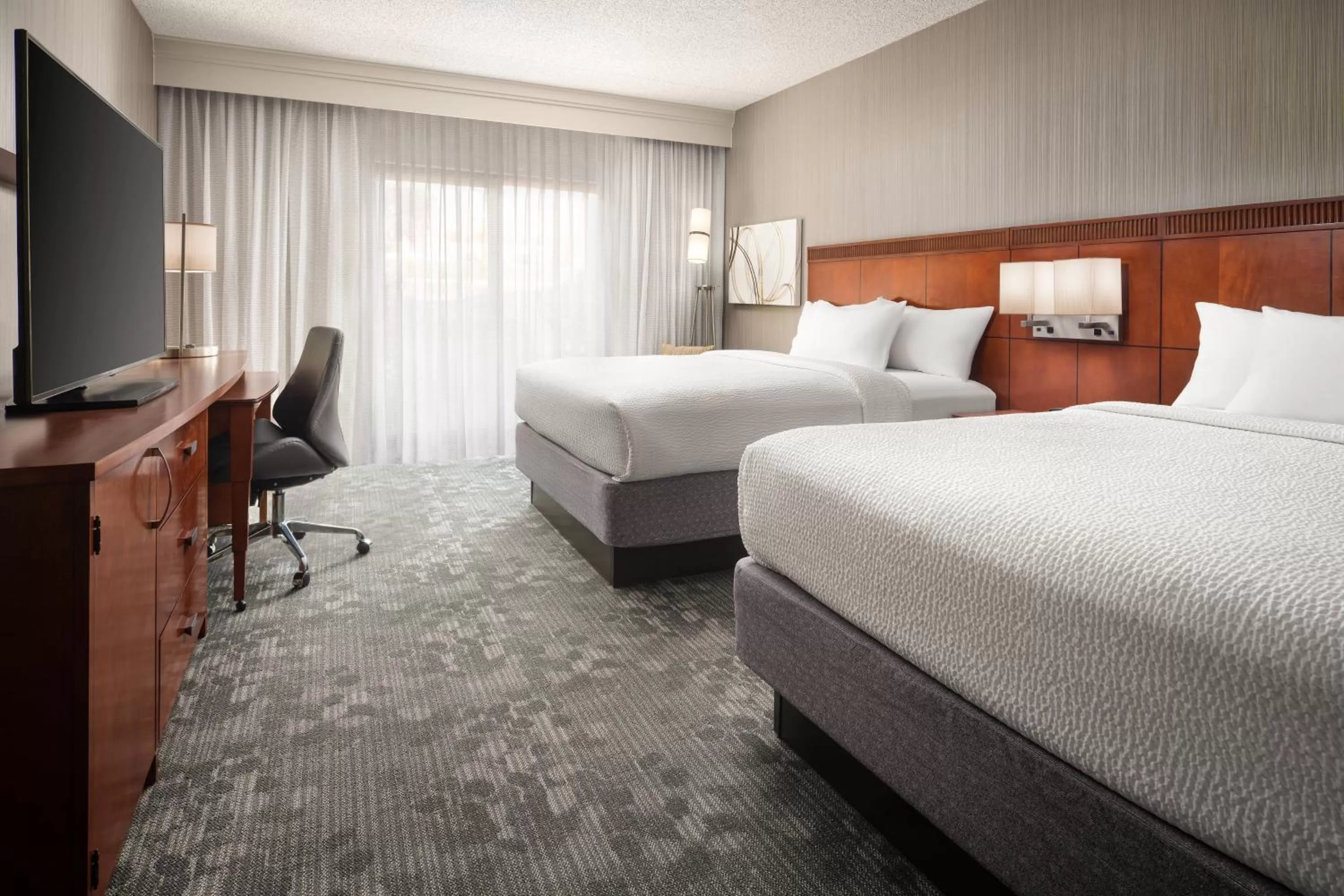 Queen Room with Two Queen Beds - Hearing Accessible in Courtyard by Marriott Phoenix Mesa