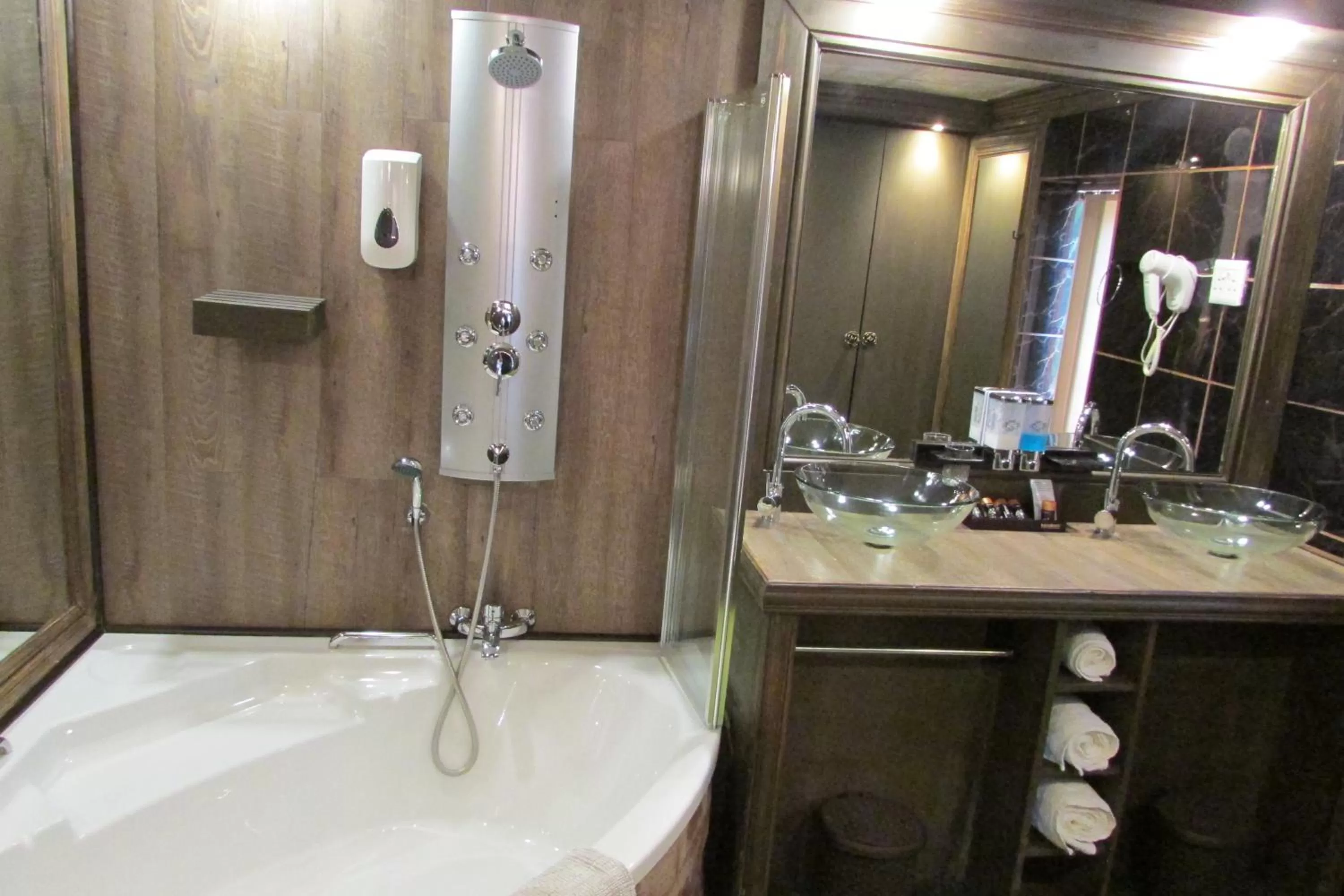 Bathroom in Victoria Manor