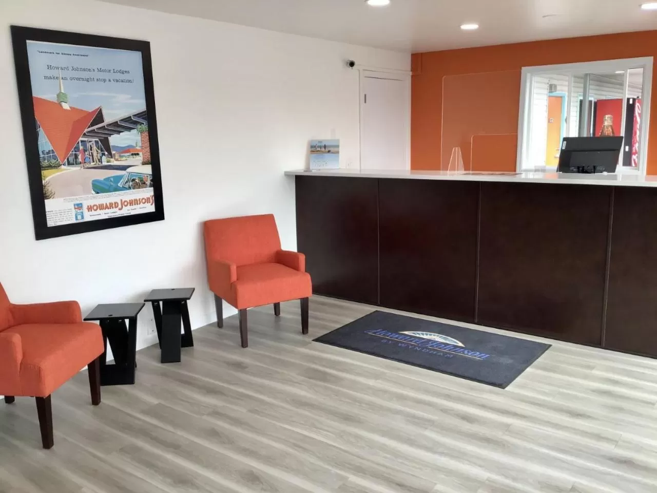 Lobby or reception in Howard Johnson by Wyndham Spokane North