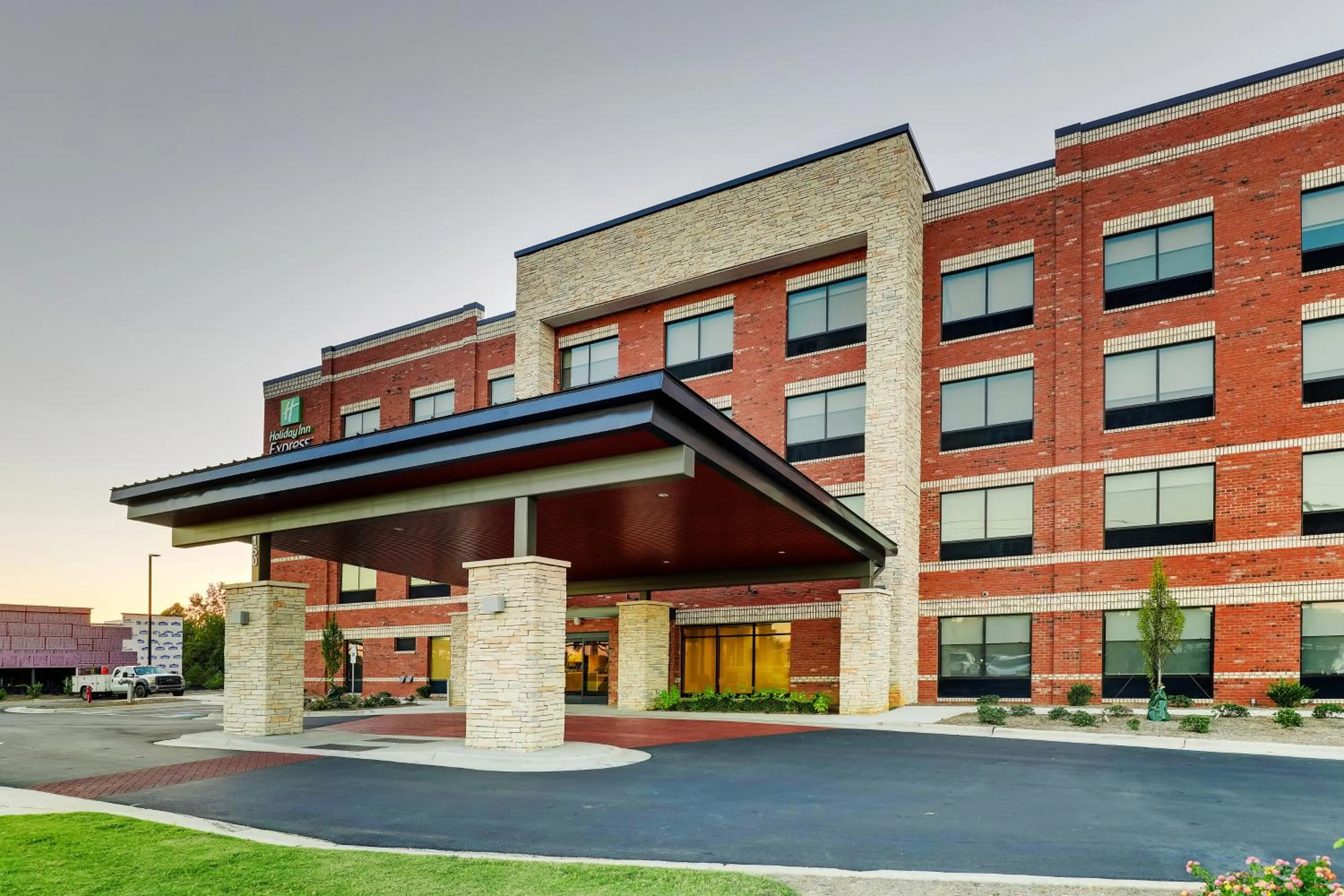 Property building in Holiday Inn Express Holly Springs - Raleigh Area by IHG