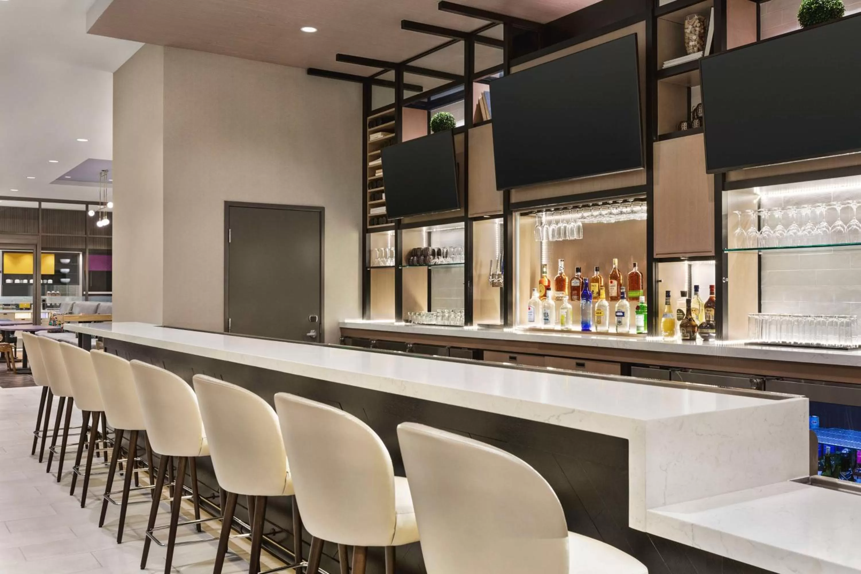 Lounge or bar in Hilton Garden Inn Nashville West End Avenue