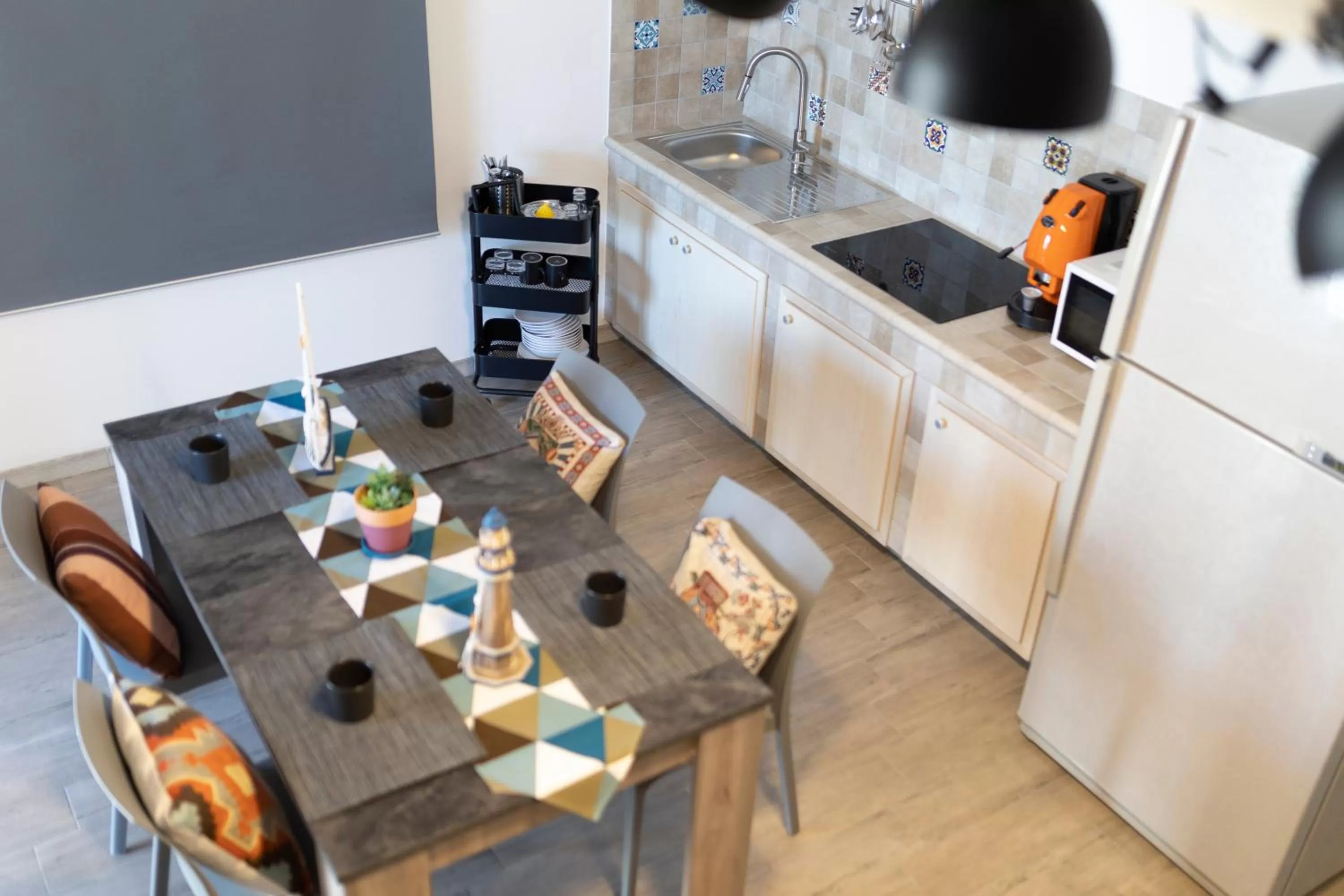 Dining Area in MrBrown - Cinzia Resort Beach