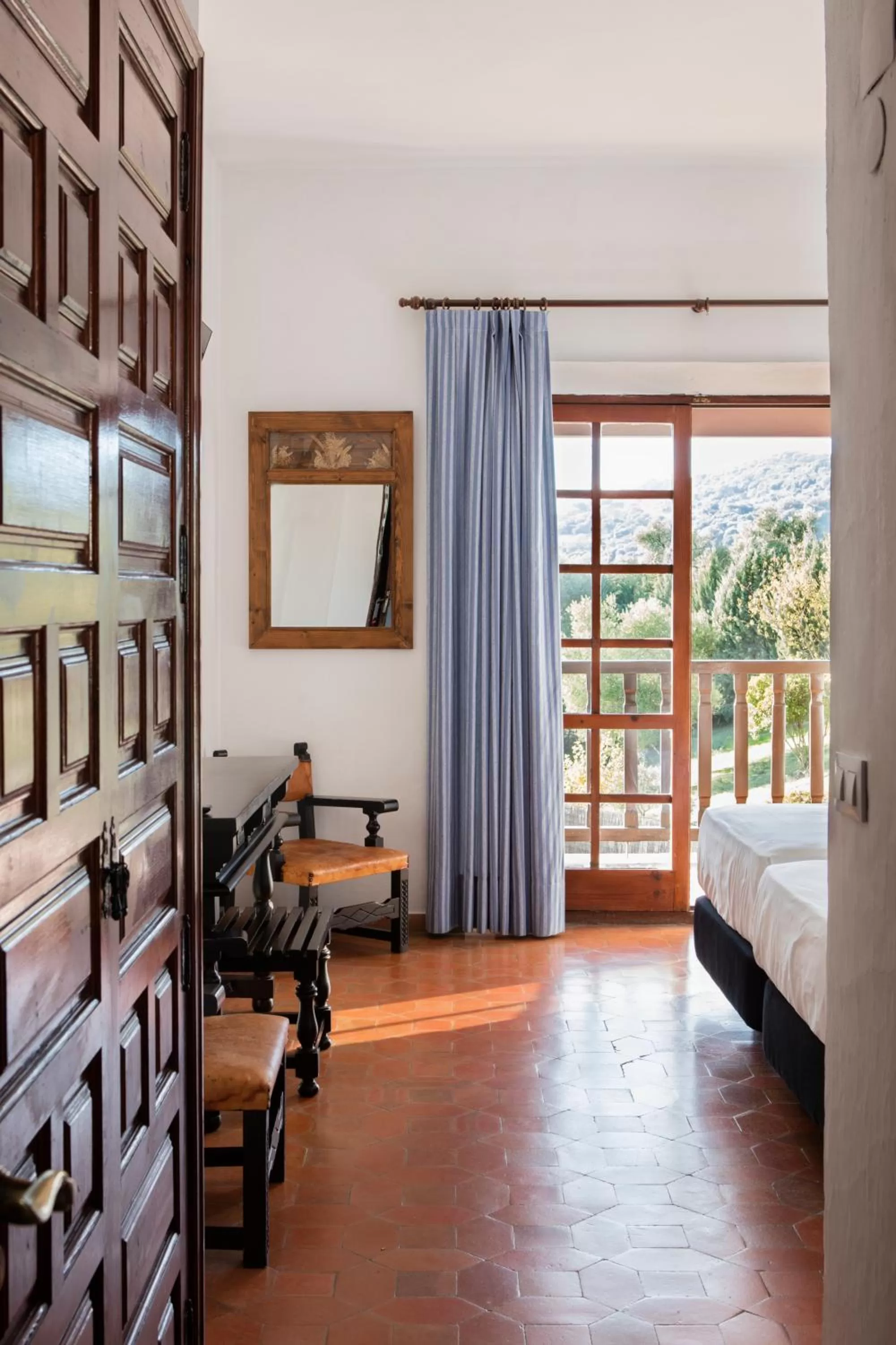 Bedroom, Bed in Hotel Tugasa Las Truchas