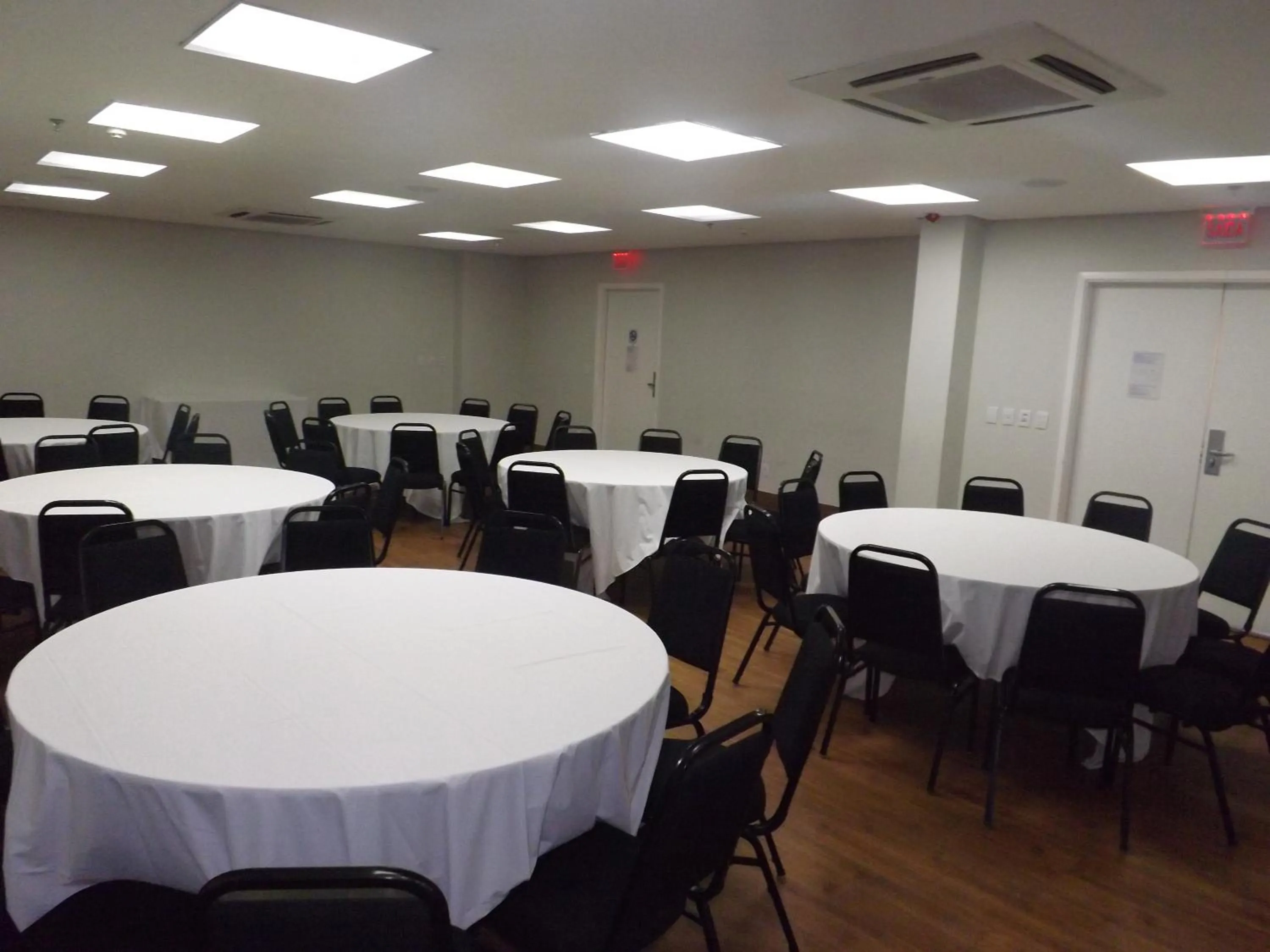 Spa and wellness centre/facilities in Holiday Inn Express Belem Ananindeua by IHG