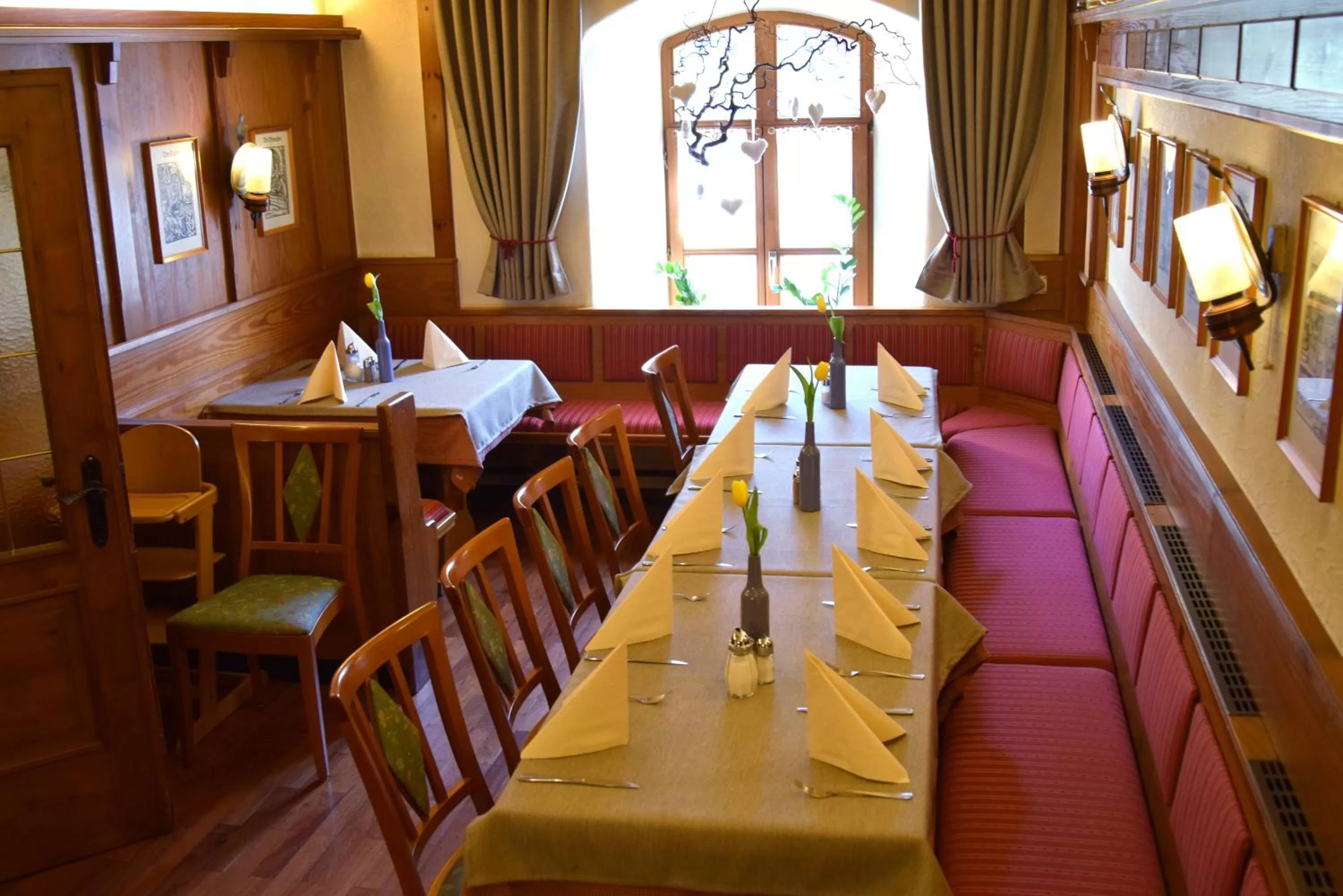 Dining area, Restaurant/Places to Eat in Hotel Gasthof Zum Löwen