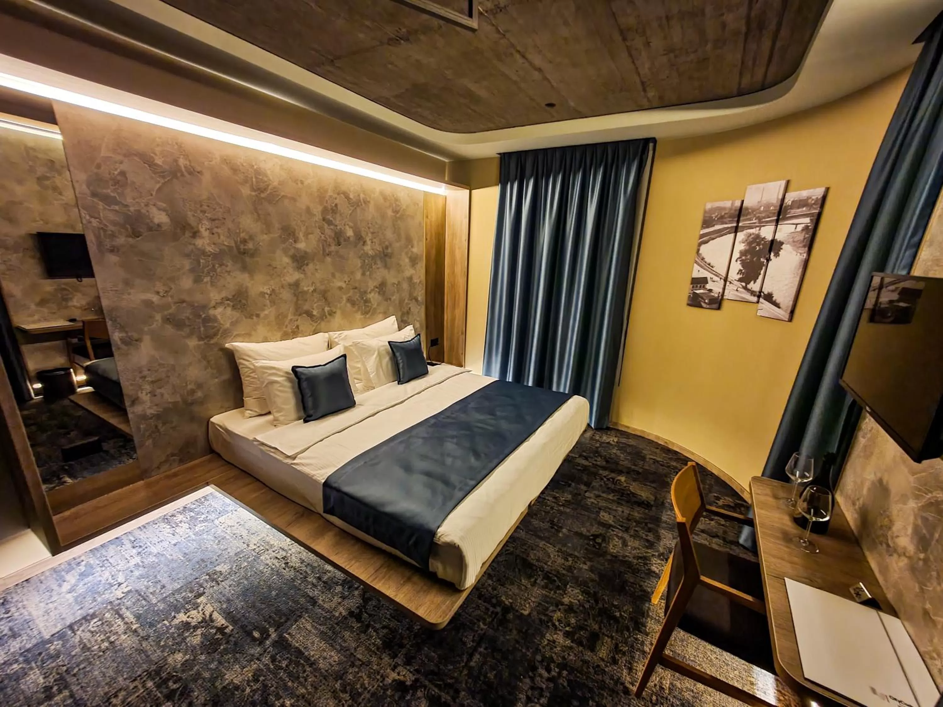 Bed in Hotel City Code