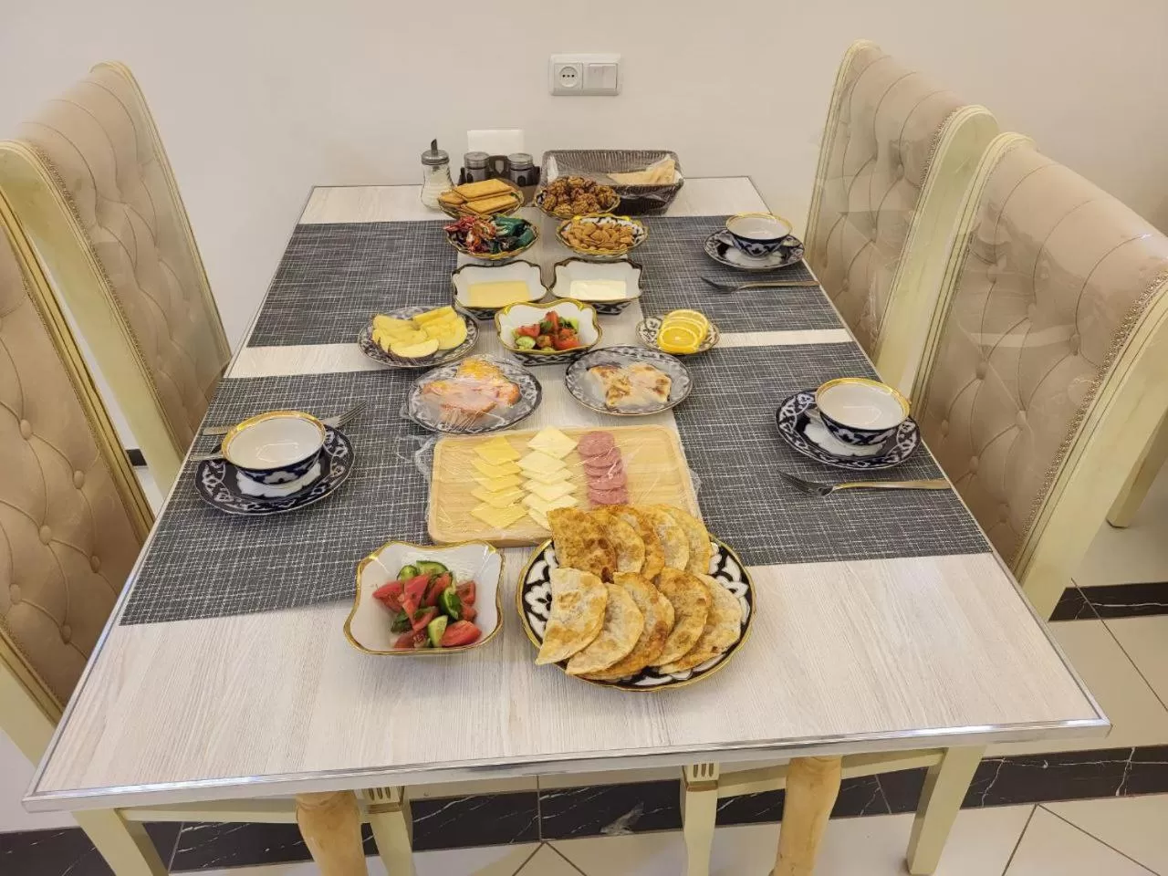 Breakfast in Ulli Oy Hotel & Terasse