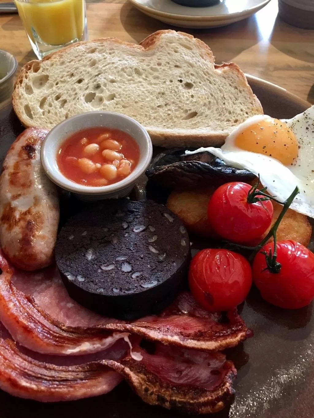 Breakfast in The Litton