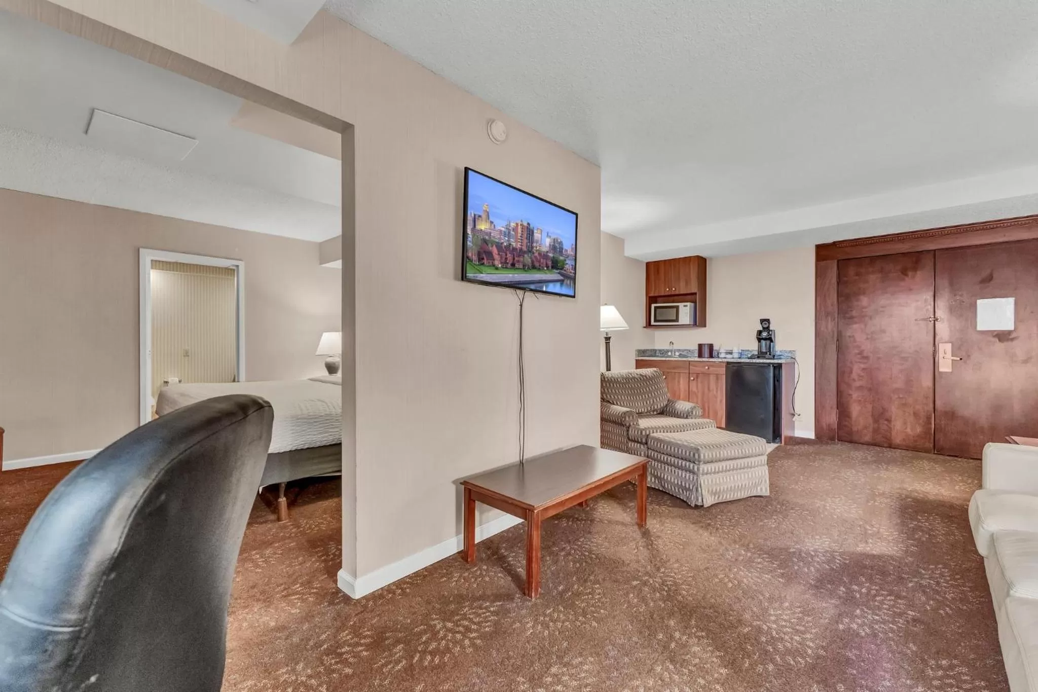 Buffalo Airport Hotel