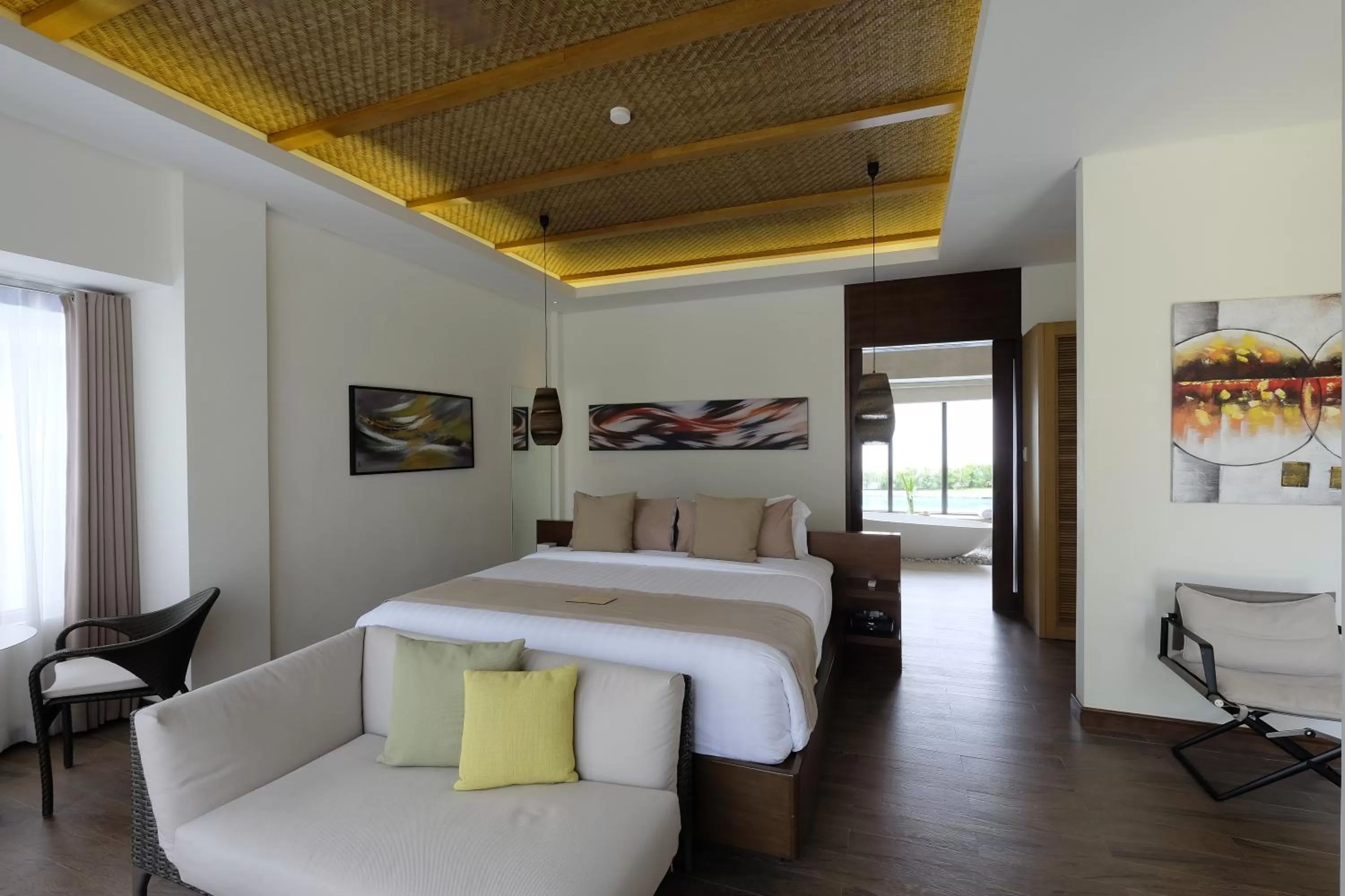 Bed in Kandaya Resort