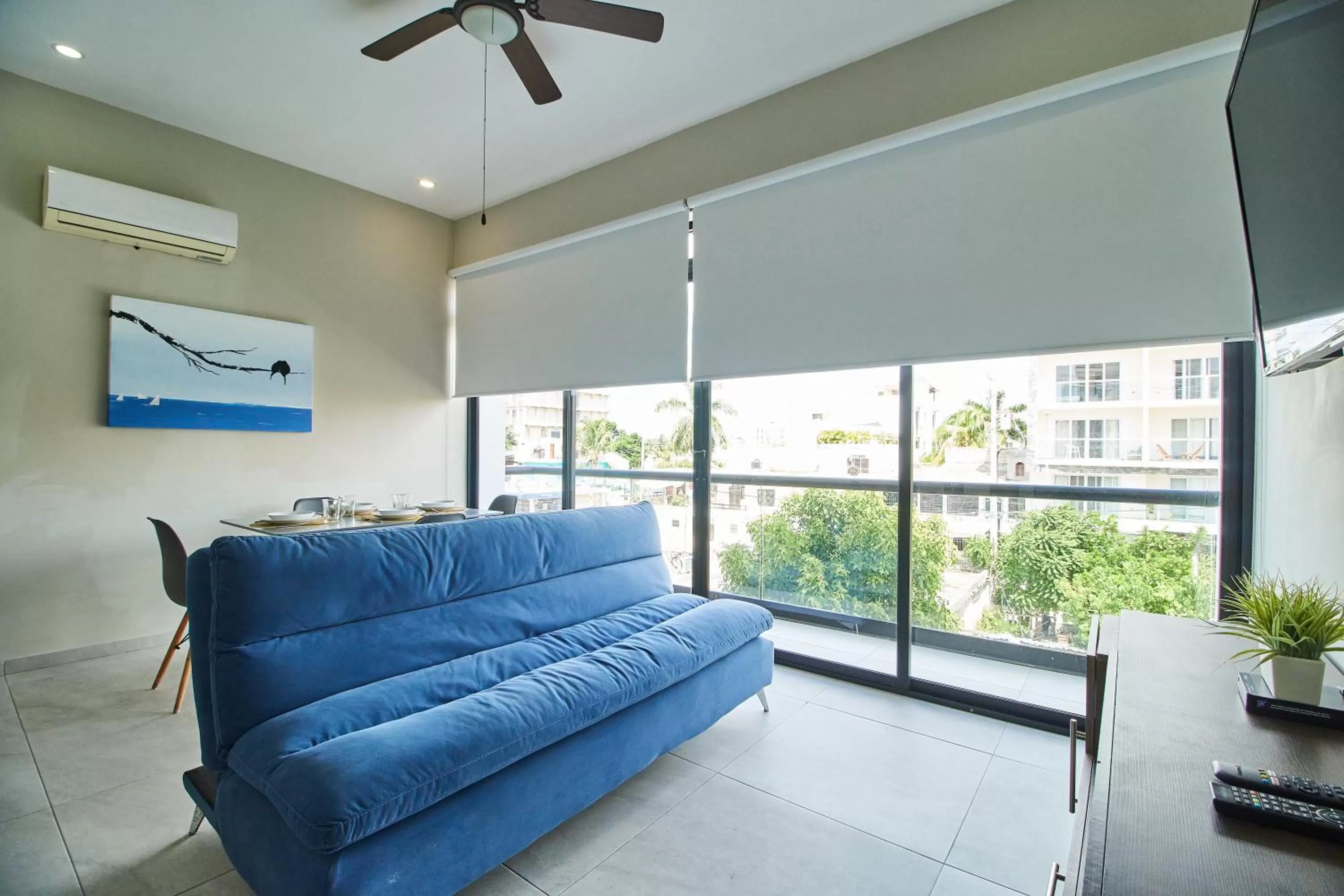 TV and multimedia, Seating Area in Torre 42 Playa del Carmen by Lockey