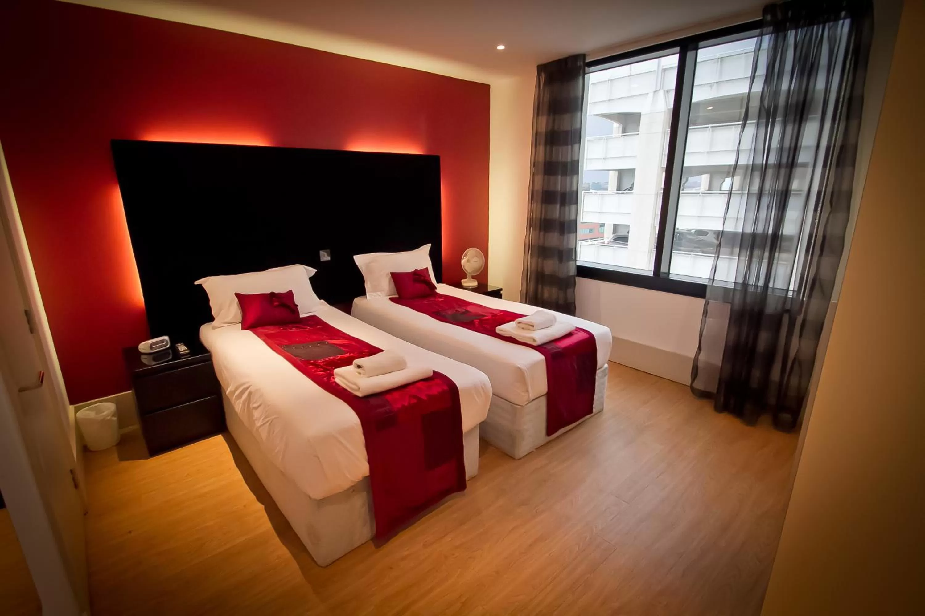 Bed in Merchant Quarters Apartments