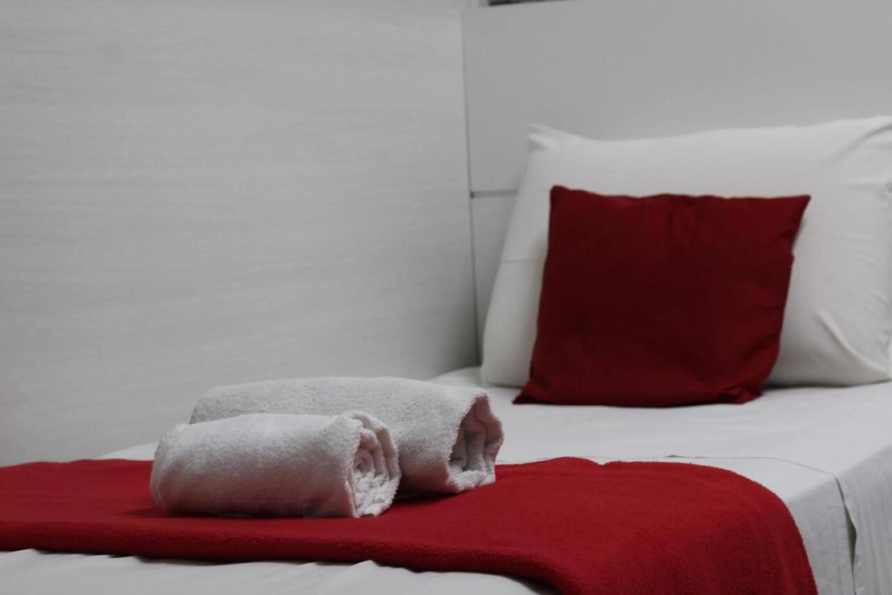 Bedroom, Bed in Compacto Hotel Alphaville Campinas