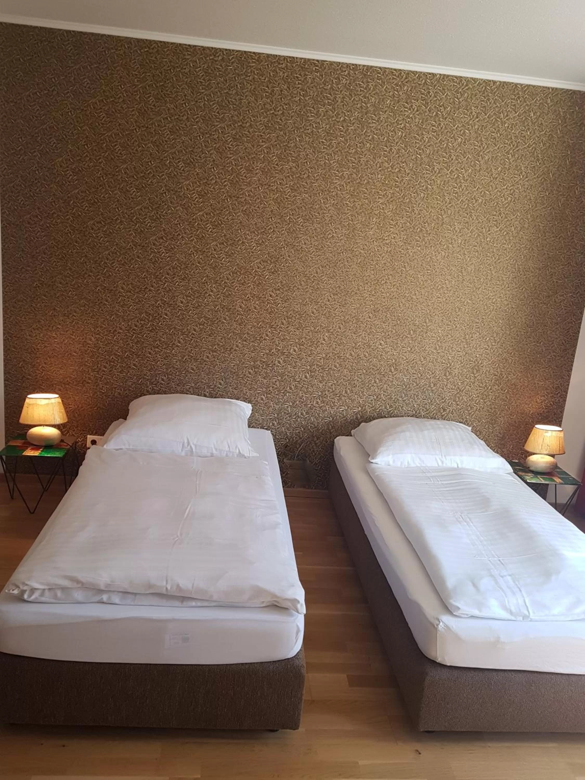 Bed in Hotel Stern - Self Check-In