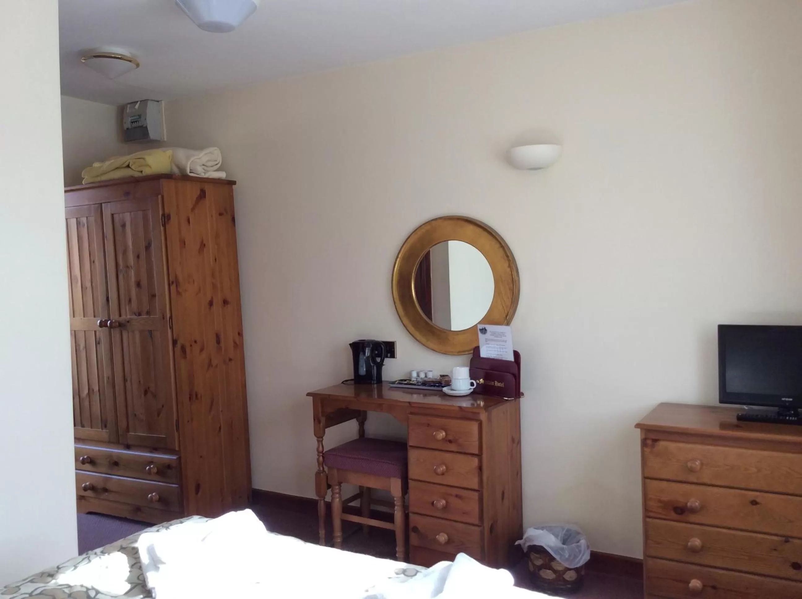 Other in The Fountain Oldwood