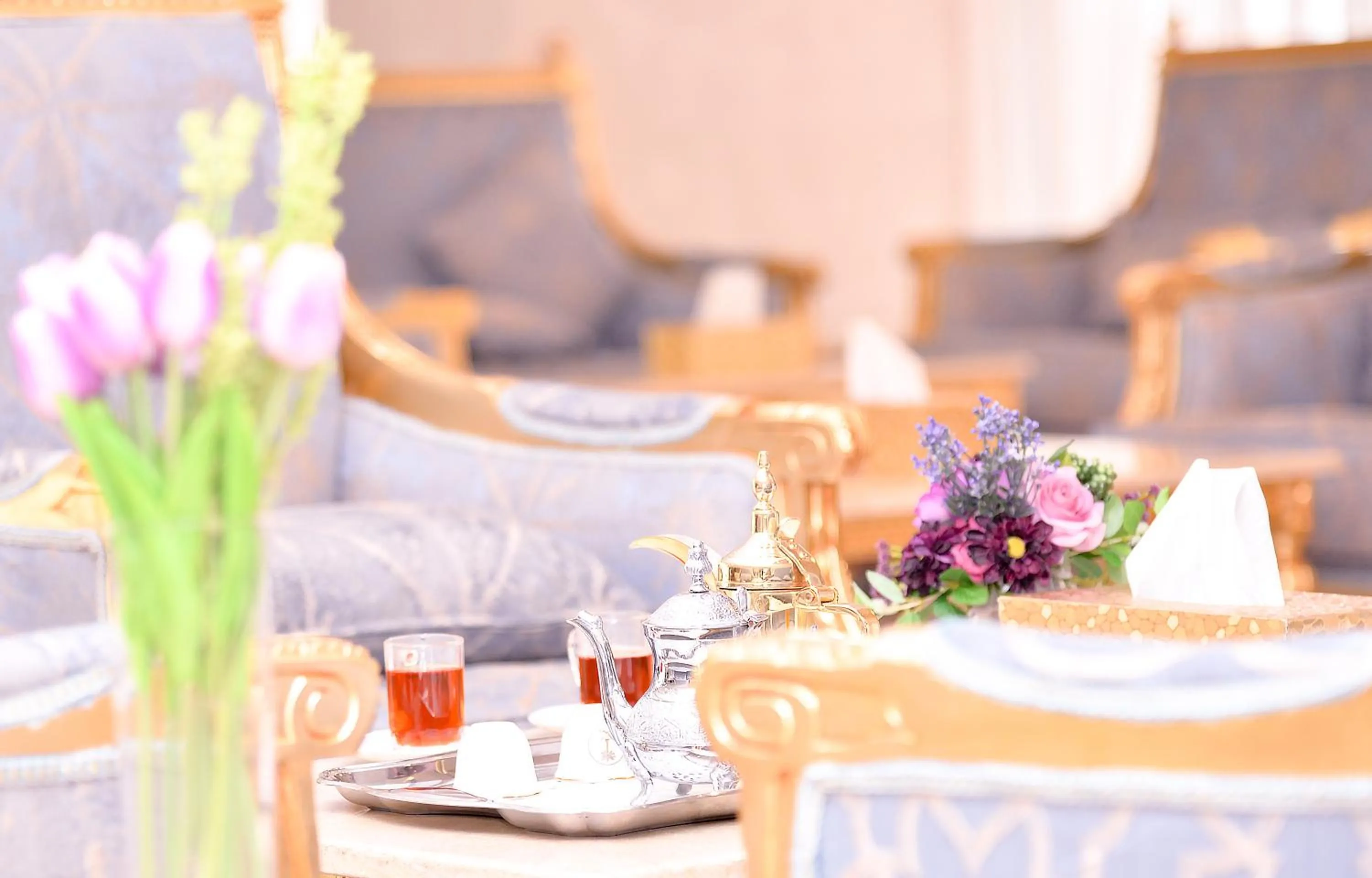 Restaurant/places to eat in Aster Hotel