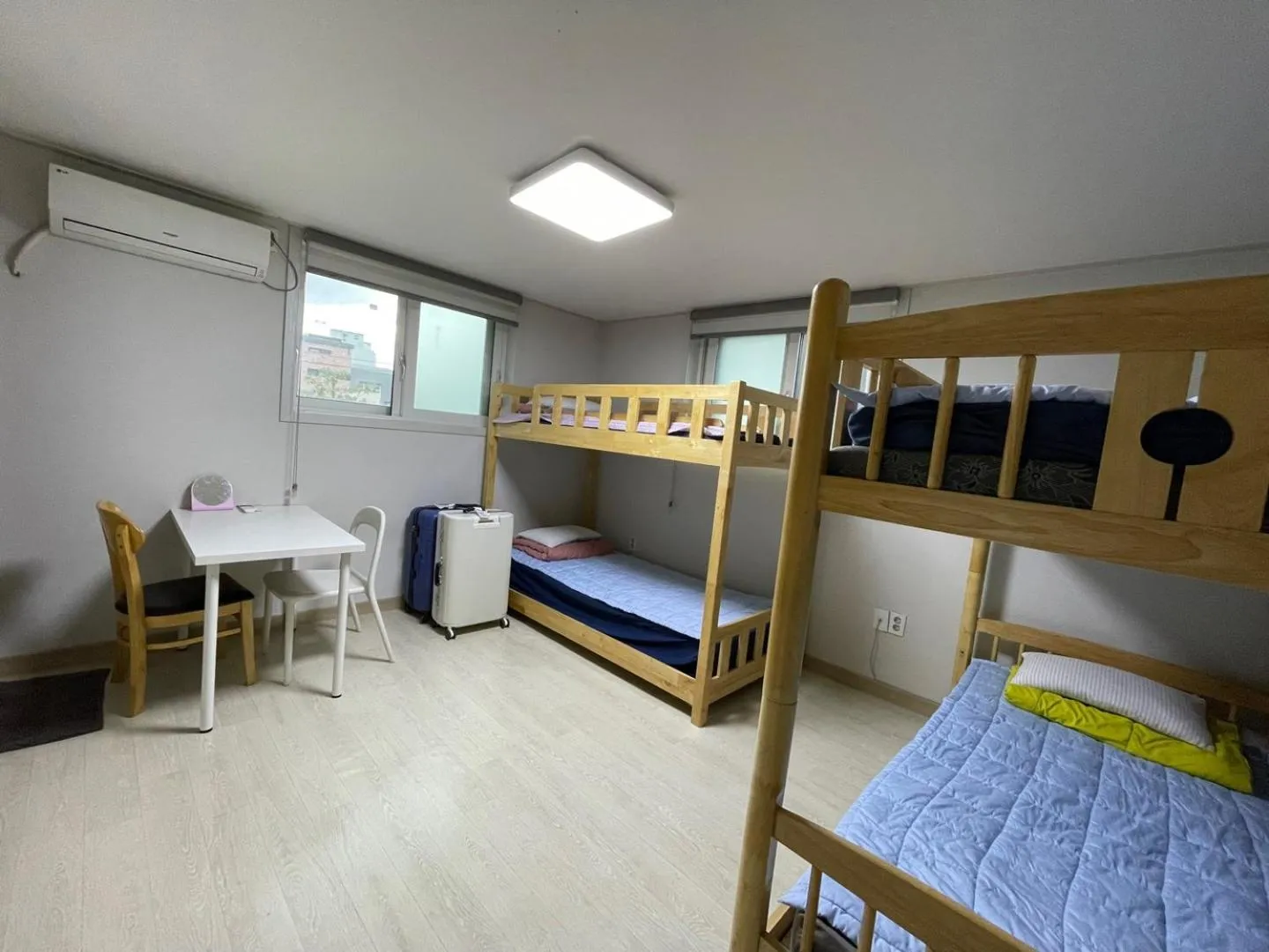 Bed in Twin Rabbit Guesthouse