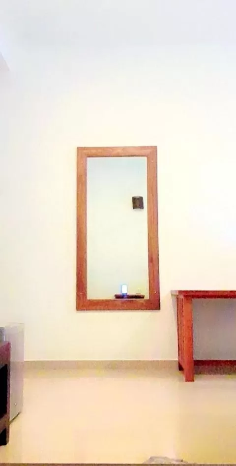 TV/Entertainment Center in Mirissa Village MIRISSA