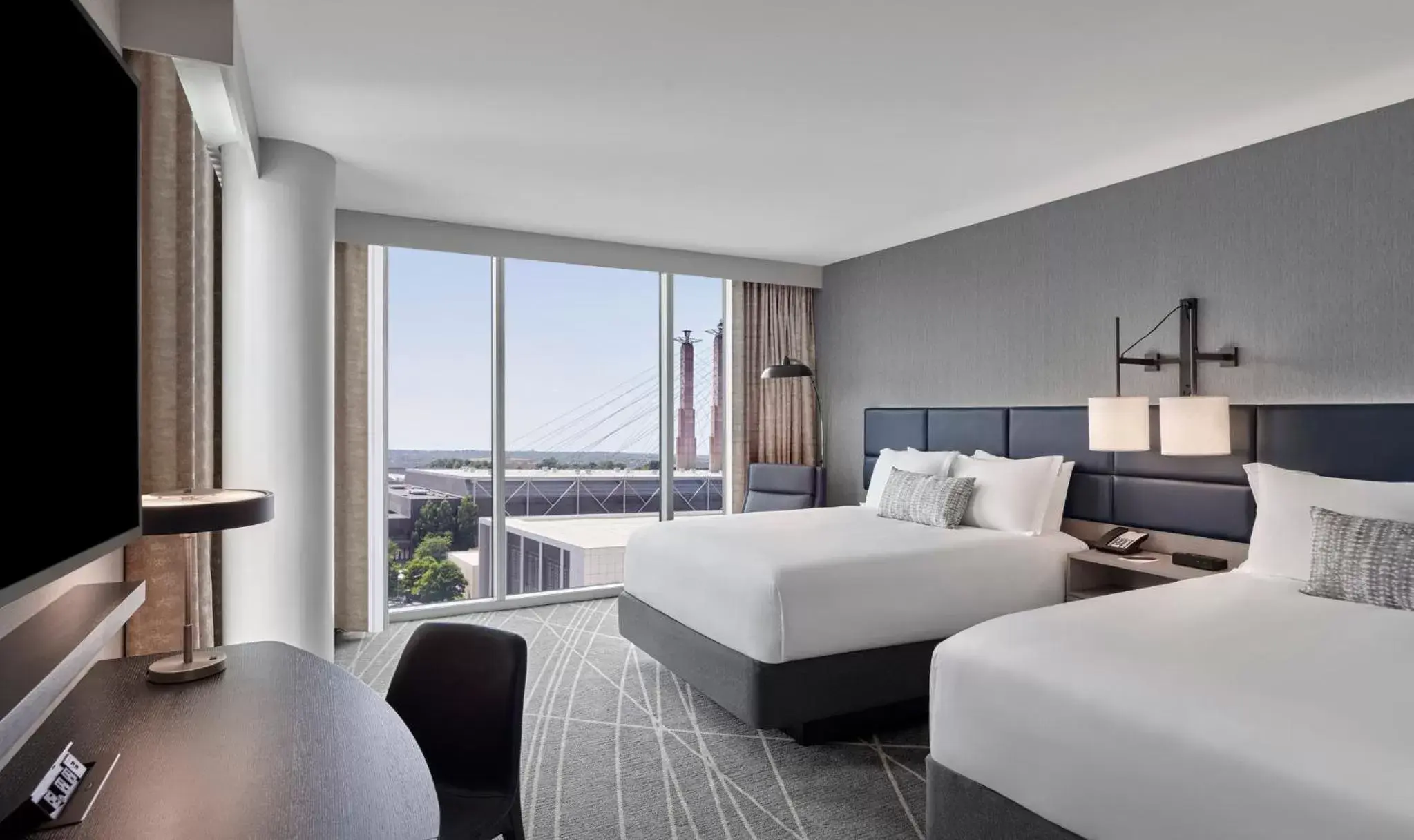 Corner 2 Queen in Loews Kansas City Corner 2 Queen in Loews Kansas City