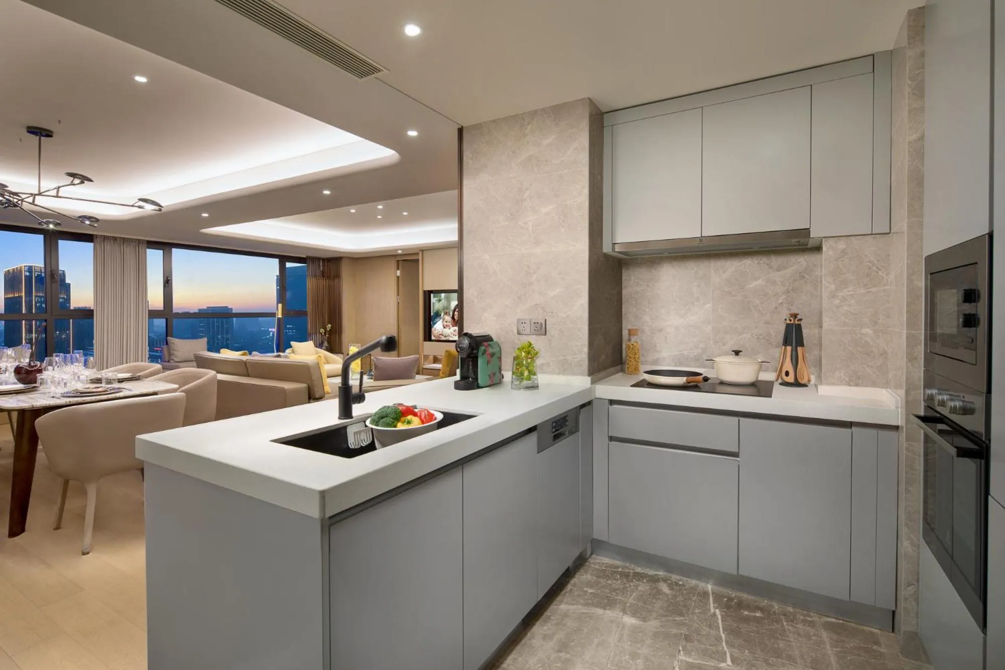 Kitchen or kitchenette in Somerset Zhongmao Changchun
