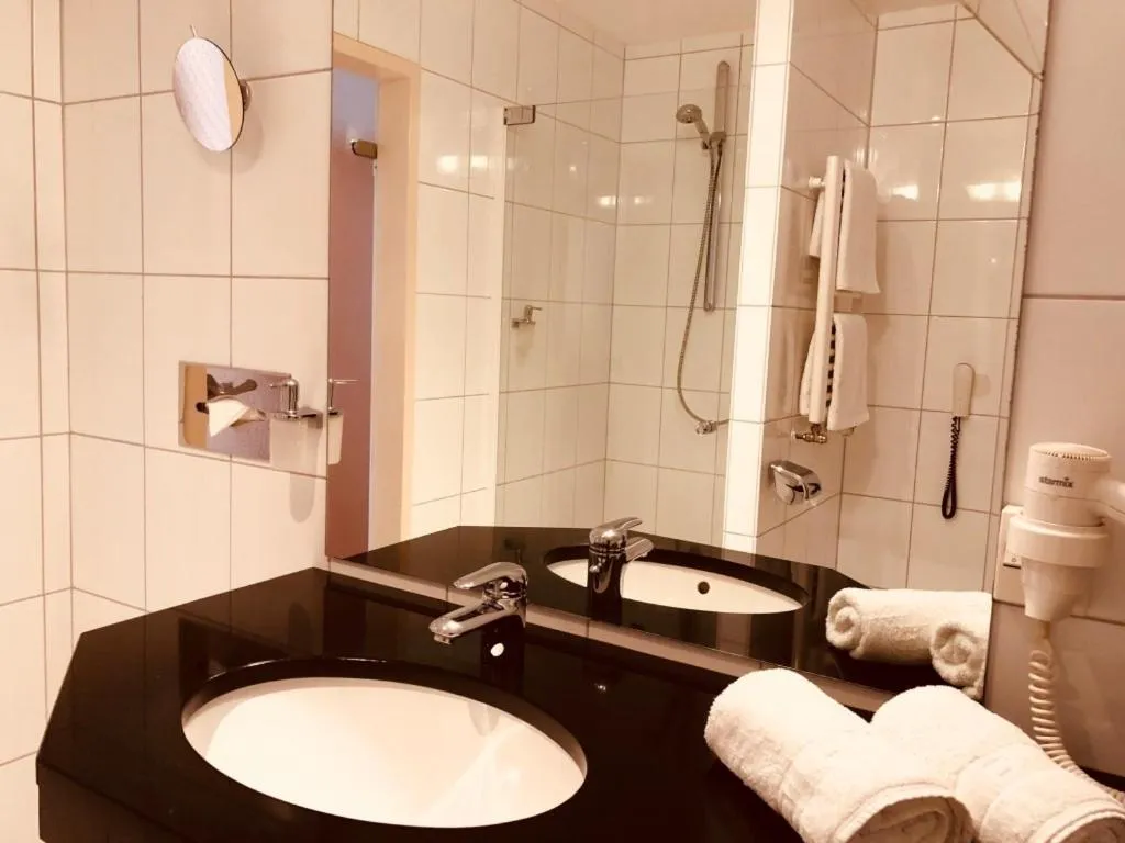 Bathroom in Hotel Lindenhof