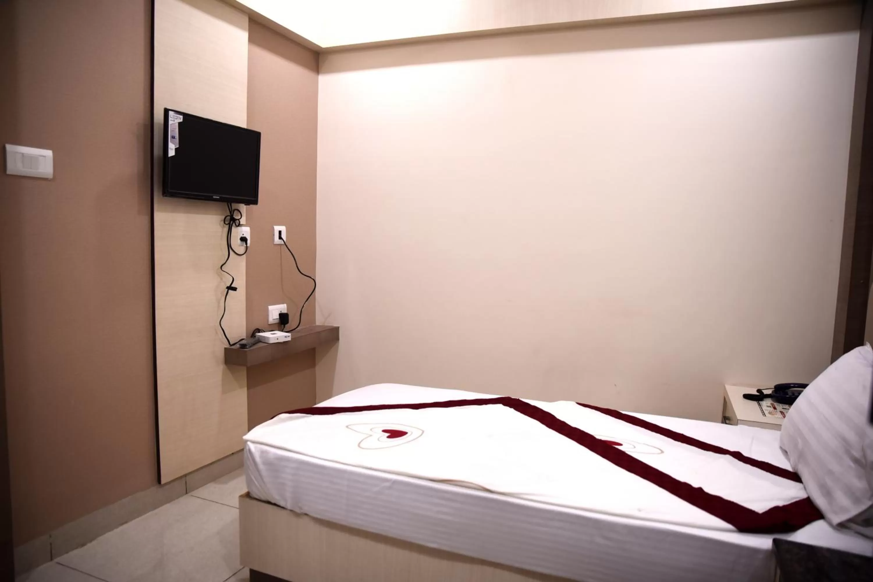 Photo of the whole room in Hotel Silver Palace