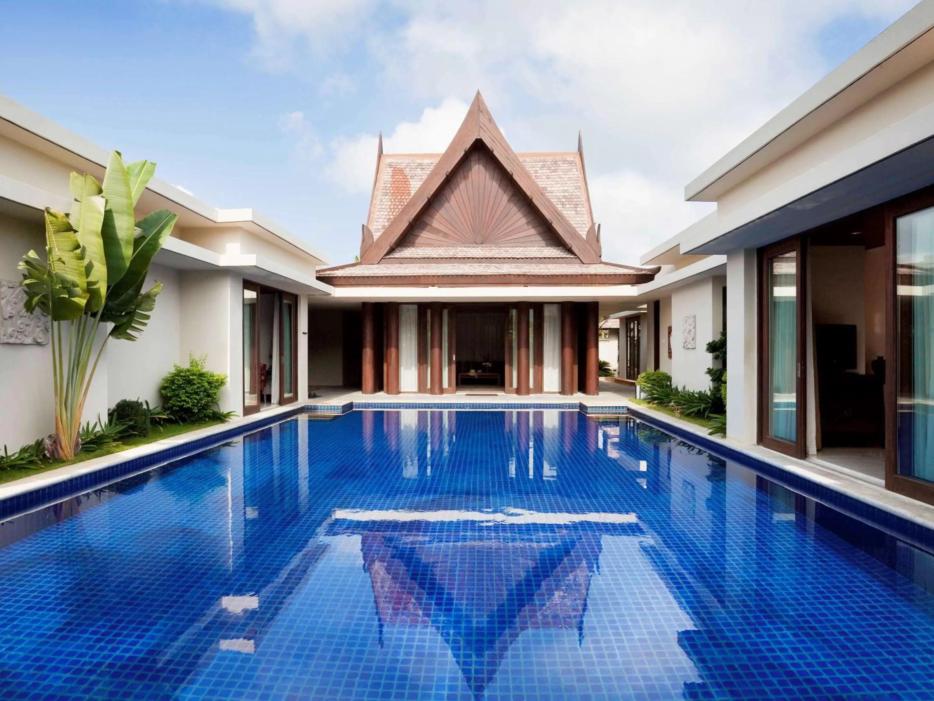 Property building in Pullman Sanya Yalong Bay Villas & Resort