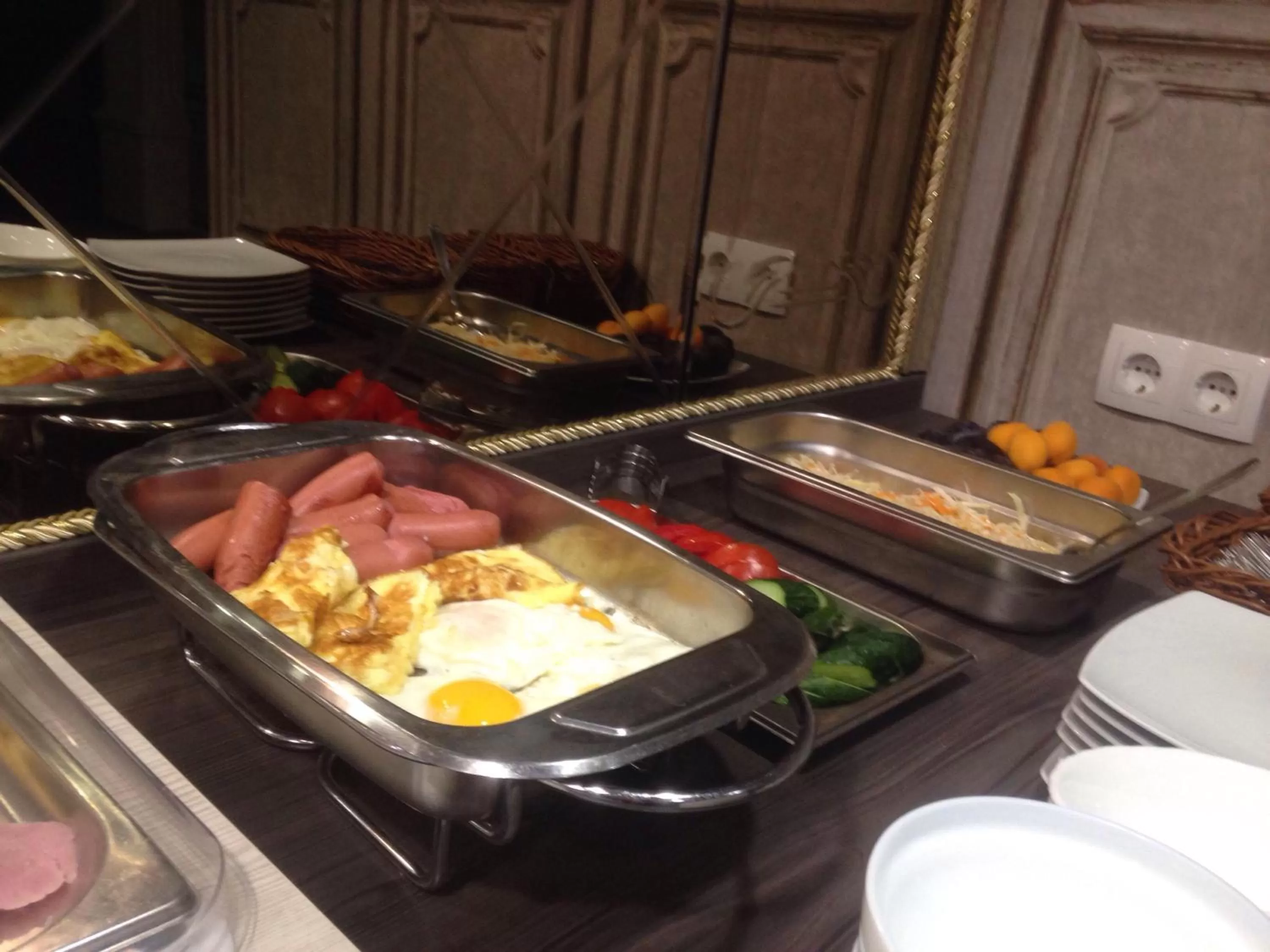 Buffet breakfast in Hotel Villa Natali