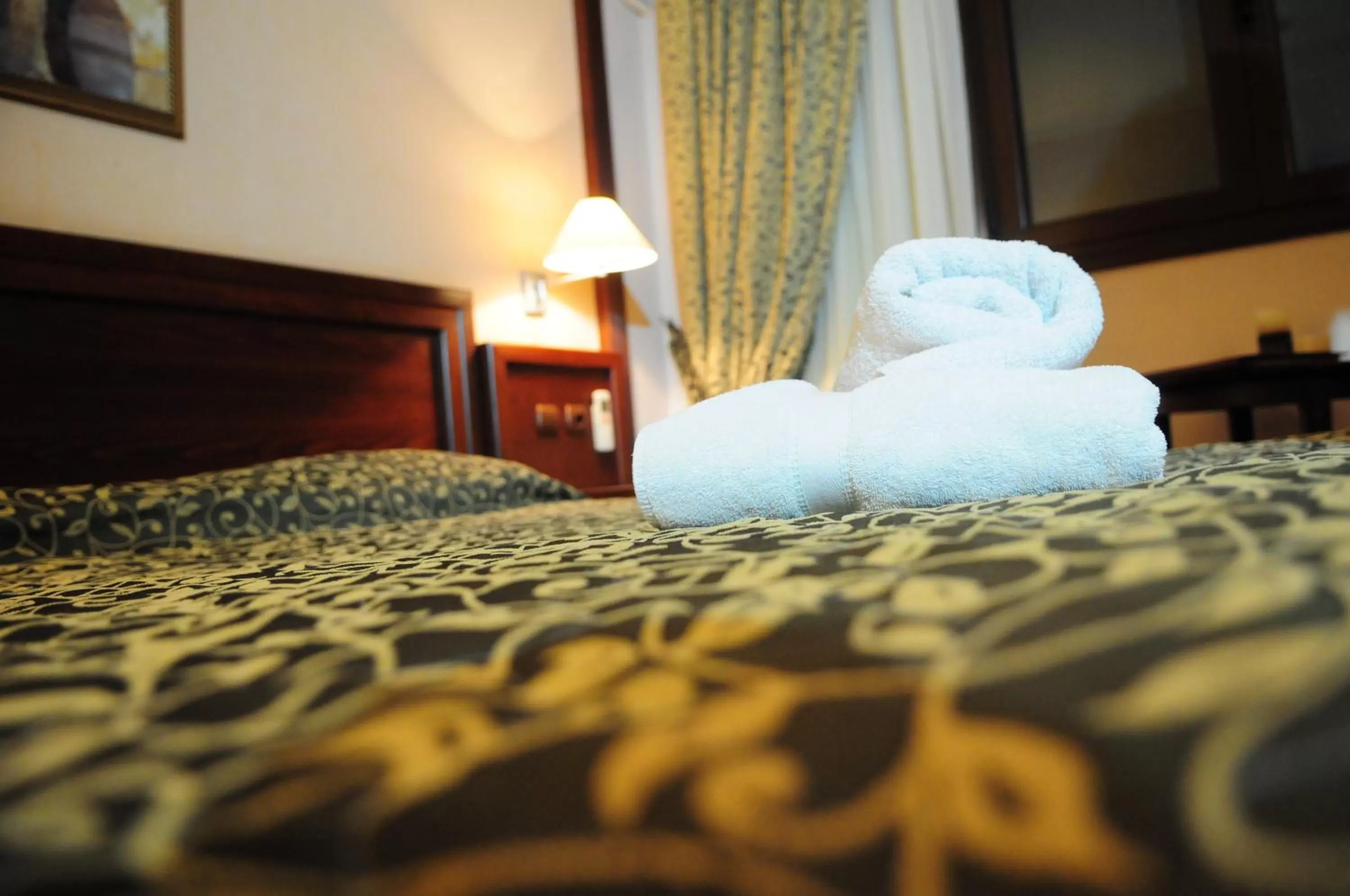 Bedroom, Bed in Avalon Airport Hotel Thessaloniki