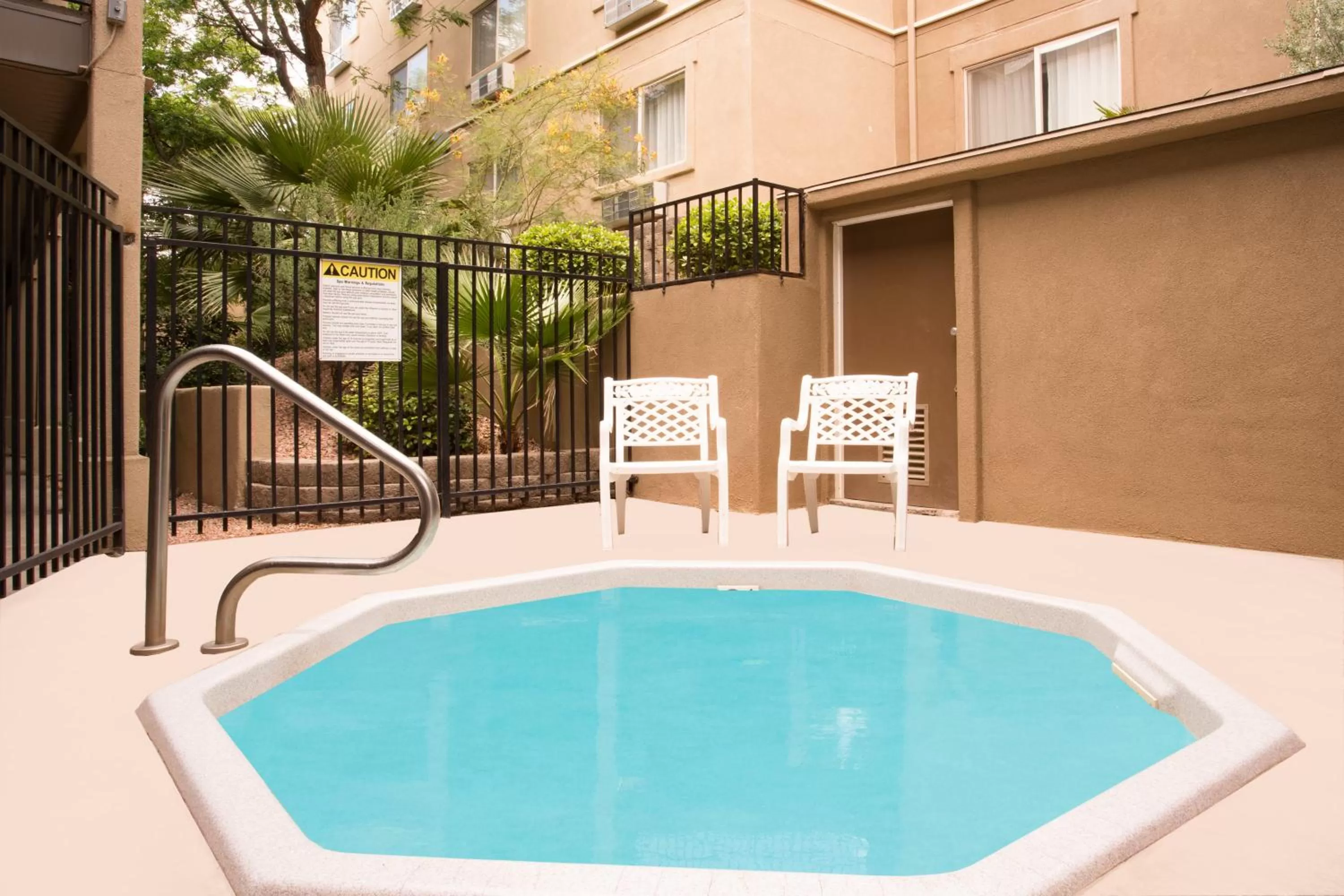 Pool view in Days Inn by Wyndham St. George