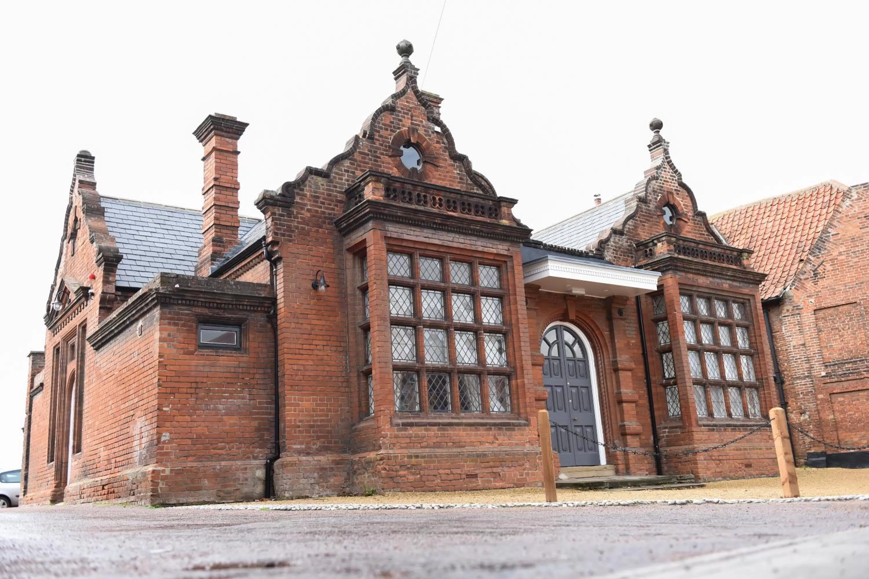 Property building in The Loddon Swan