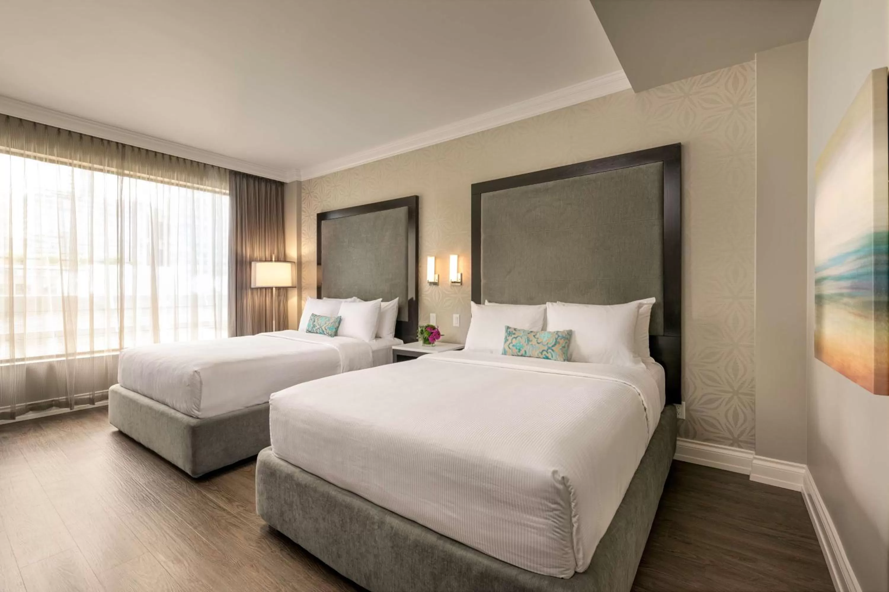 Photo of the whole room, Bed in Georgian Court Hotel, WorldHotels Elite